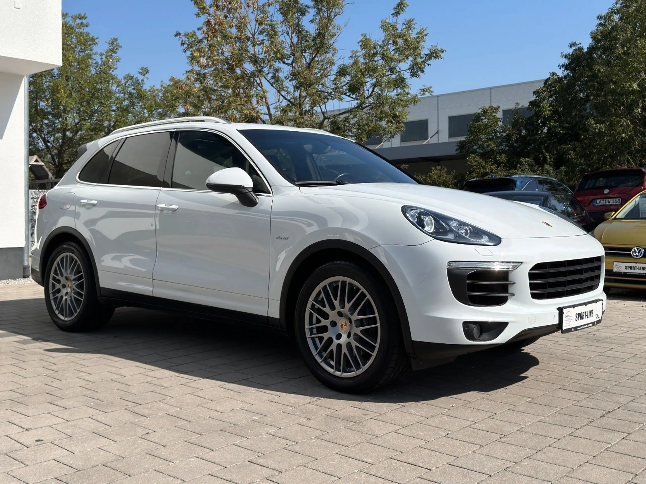 Porsche - Cayenne