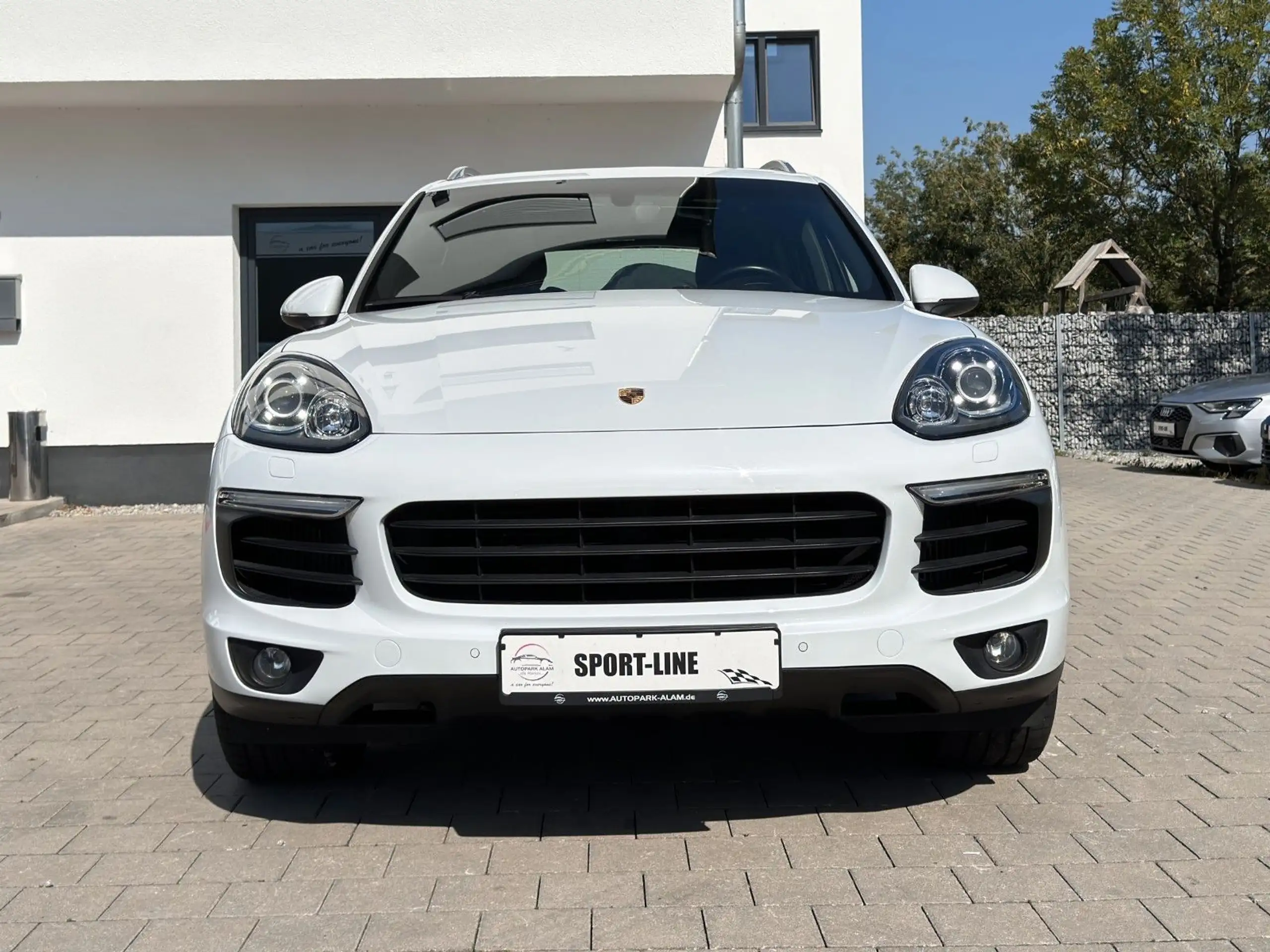 Porsche - Cayenne