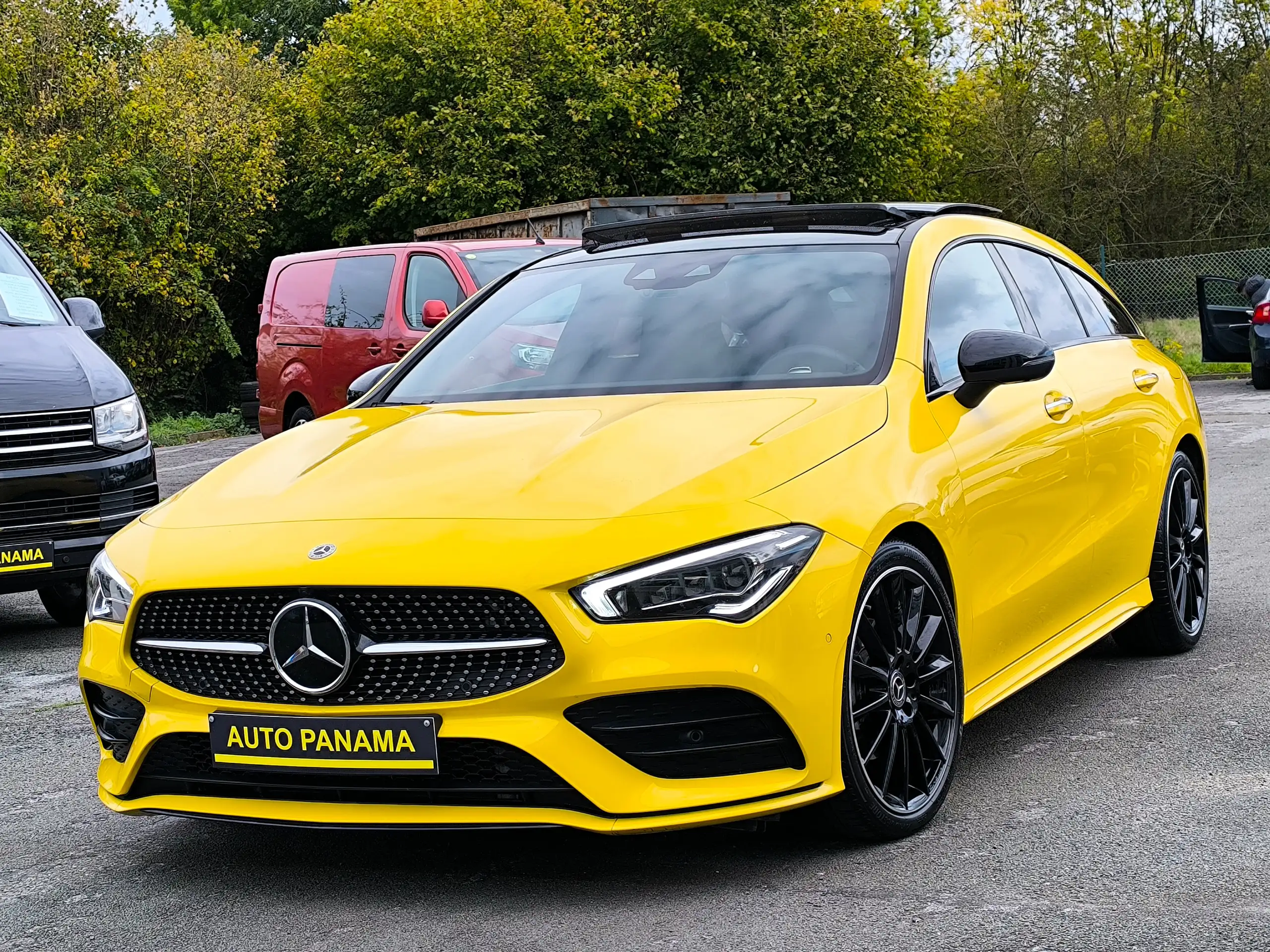 Mercedes-Benz - CLA 180