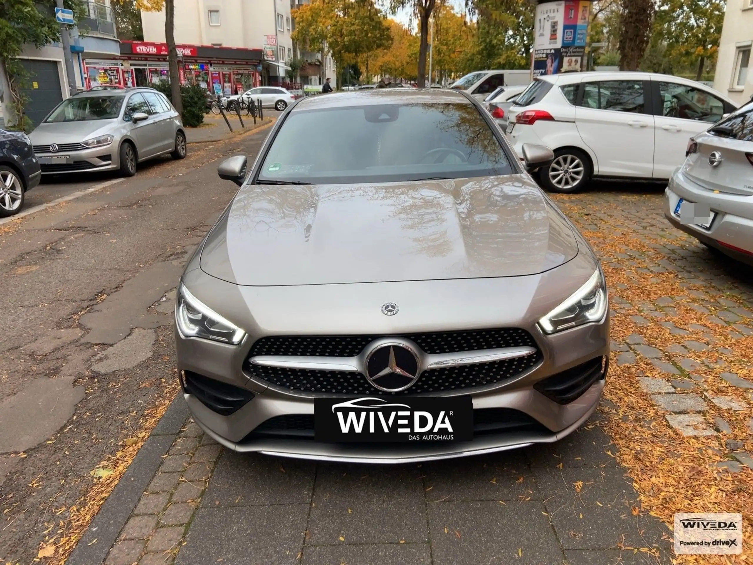 Mercedes-Benz - CLA 250