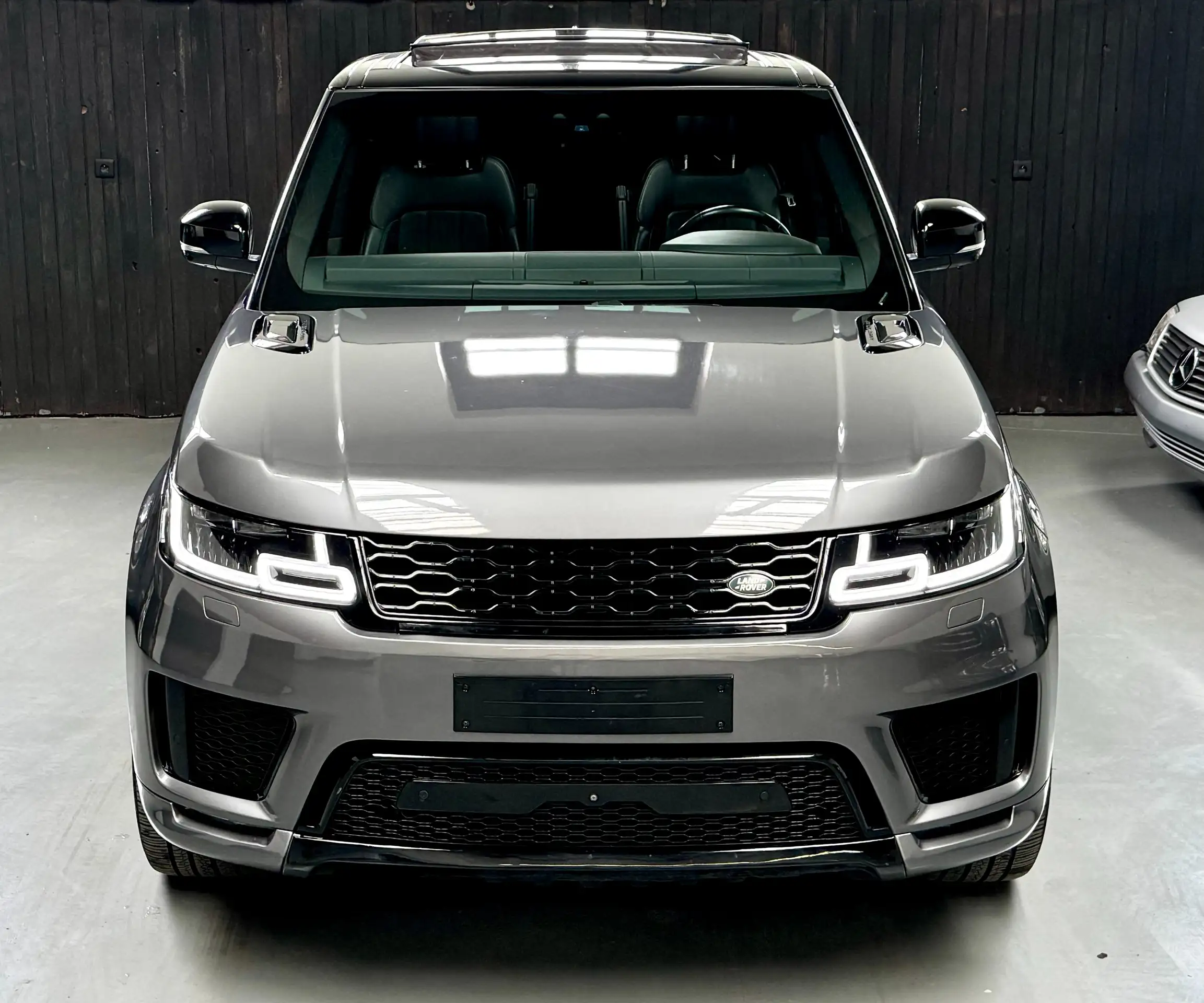 Land Rover - Range Rover Sport