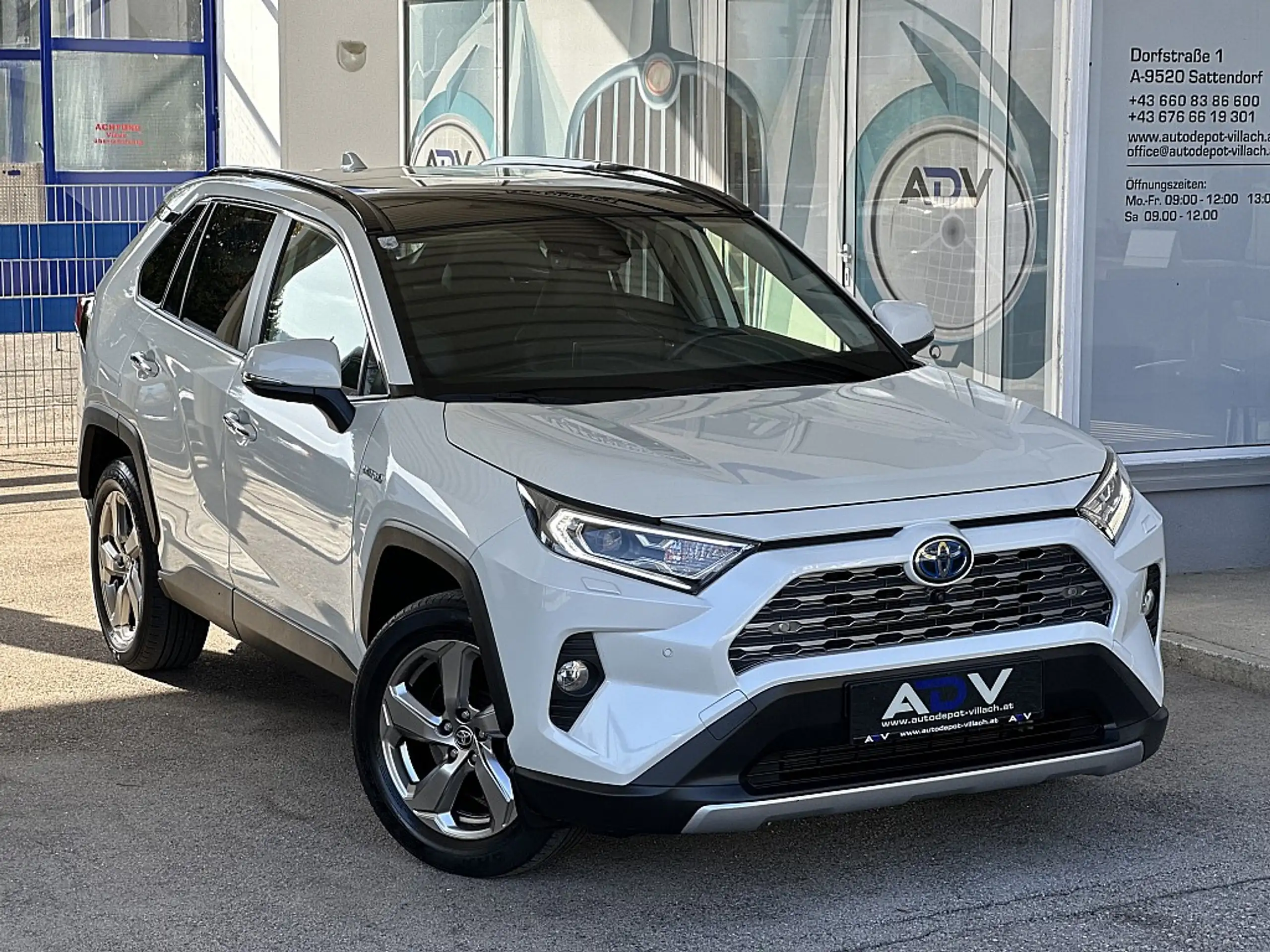 Toyota - RAV 4