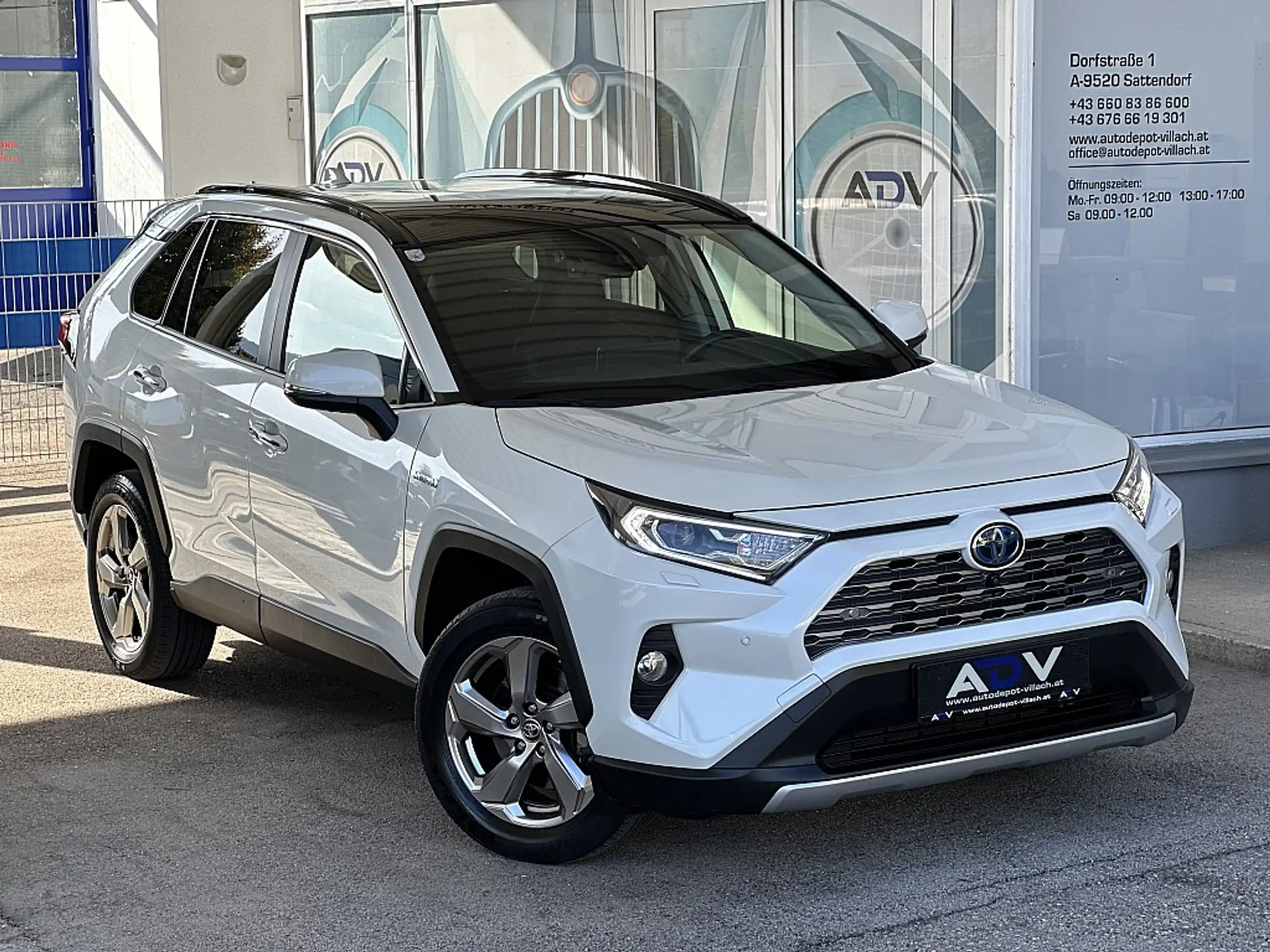 Toyota - RAV 4