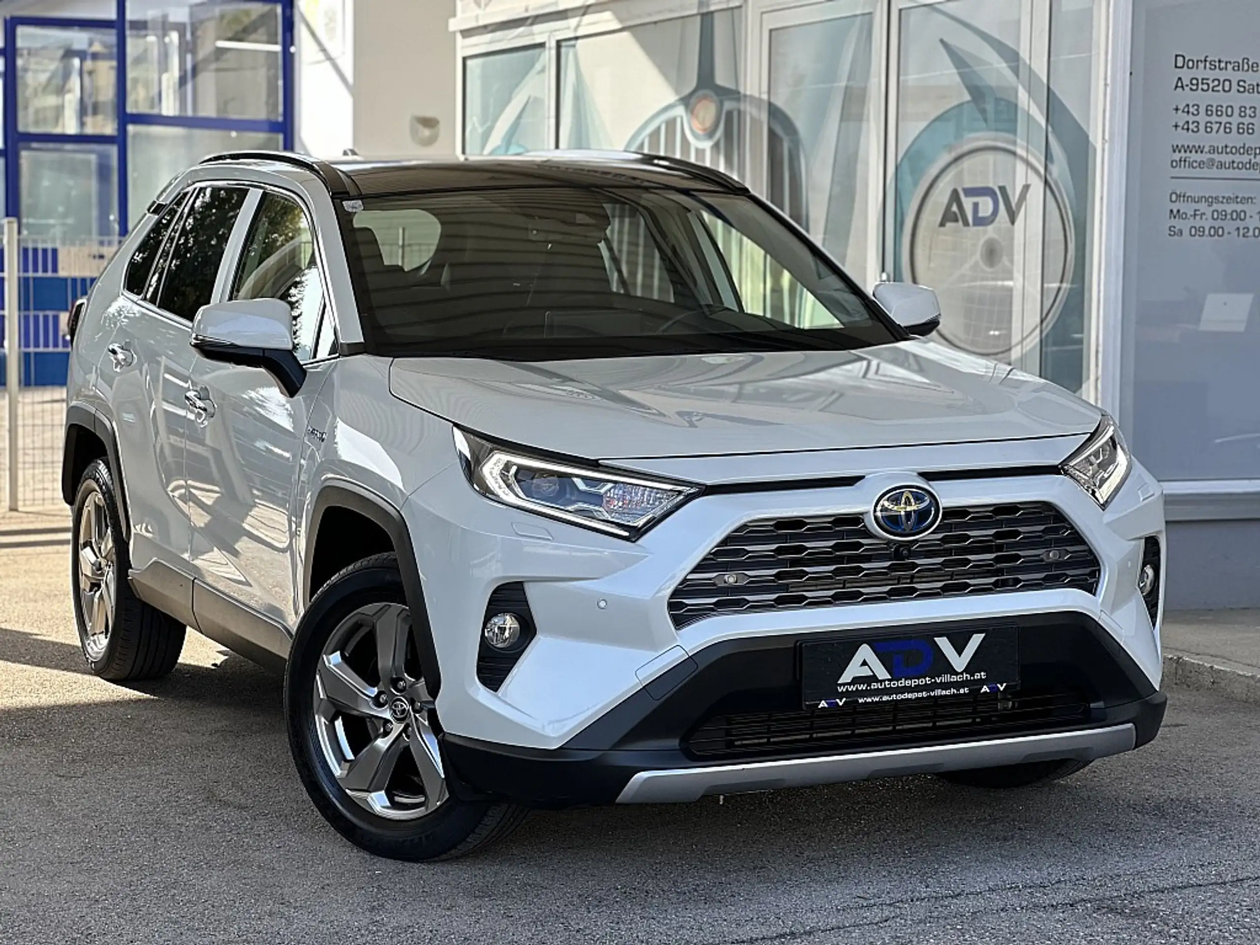 Toyota - RAV 4