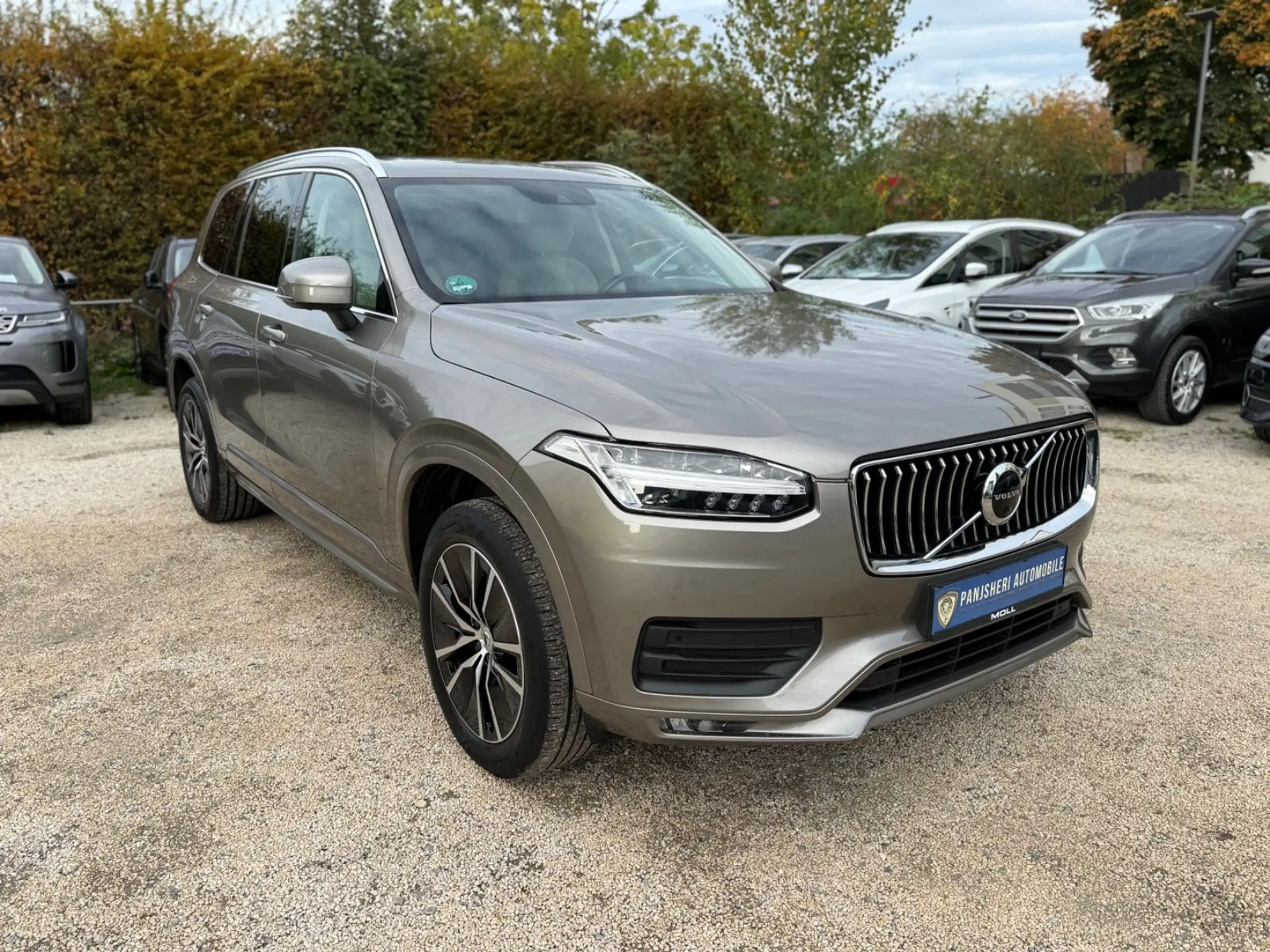 Volvo - XC90