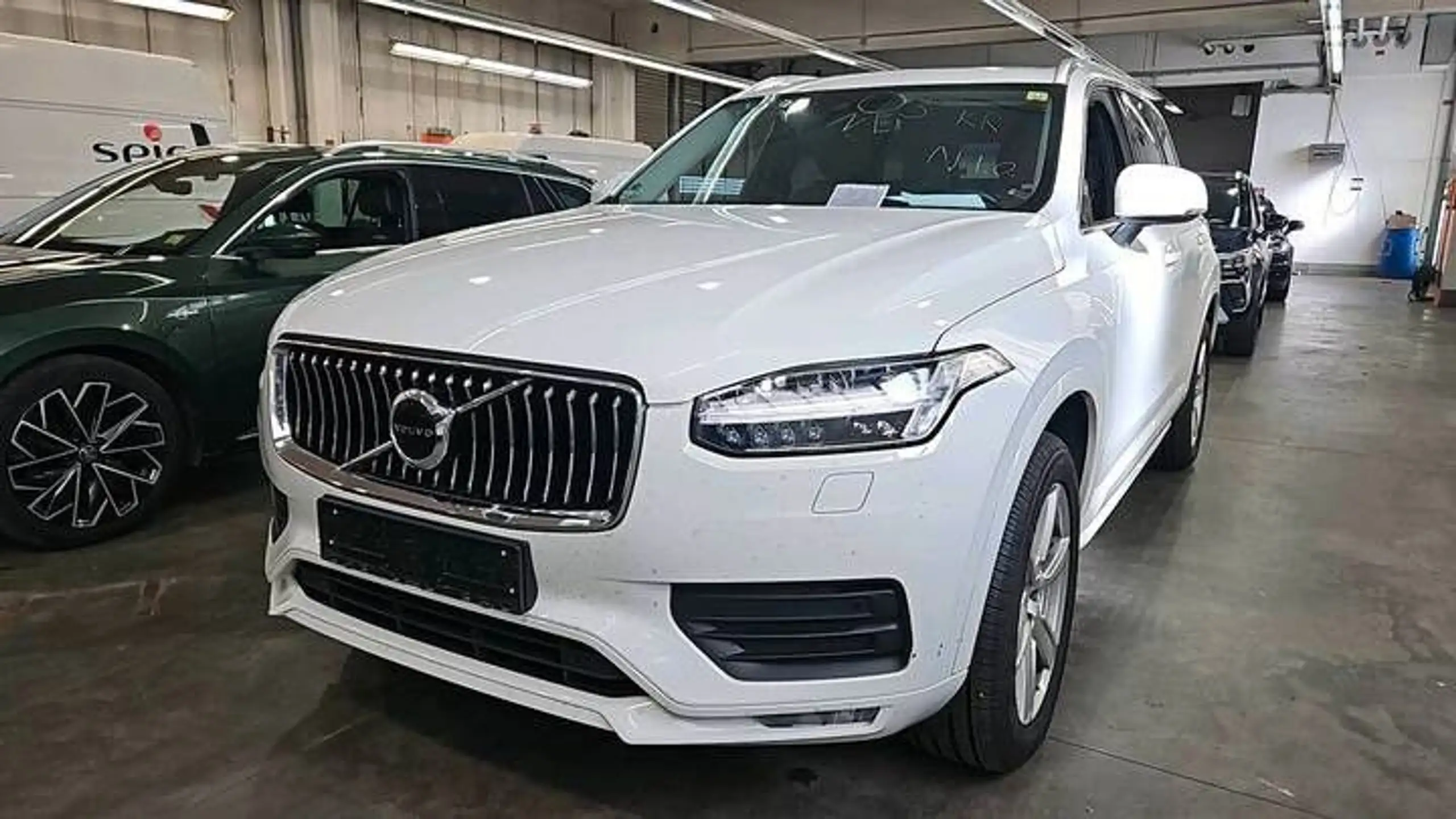 Volvo - XC90