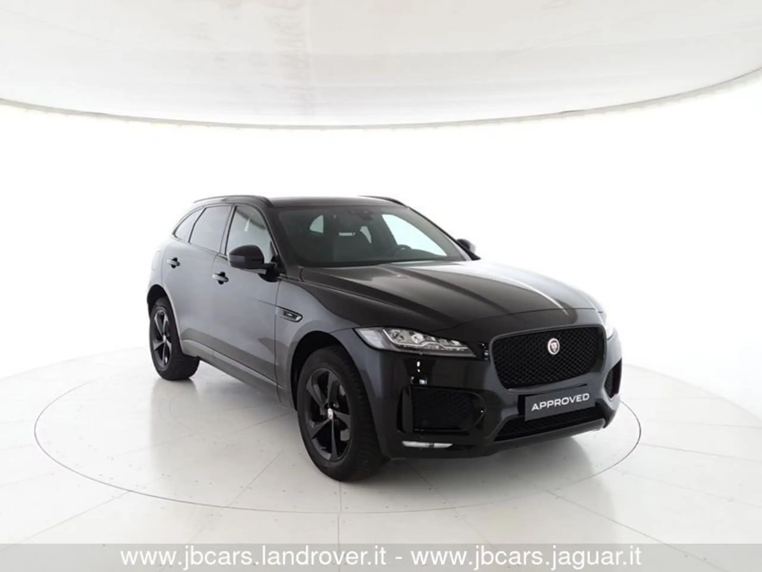 Jaguar - F-Pace