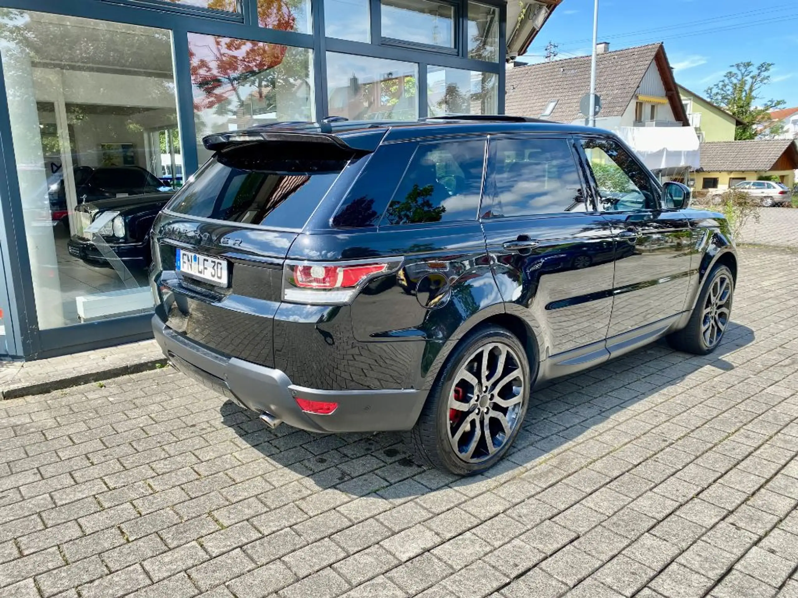 Land Rover - Range Rover Sport