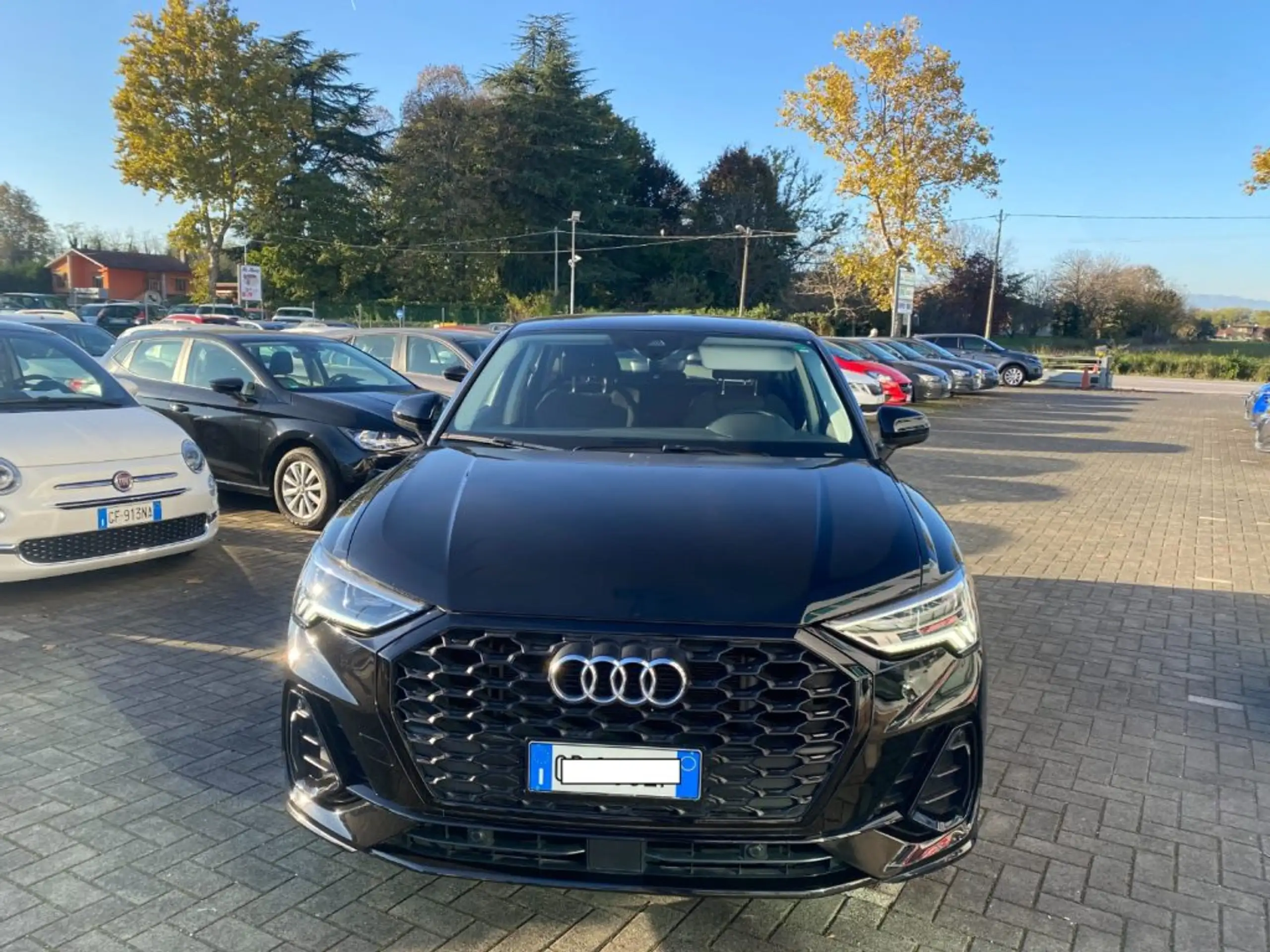 Audi - Q3