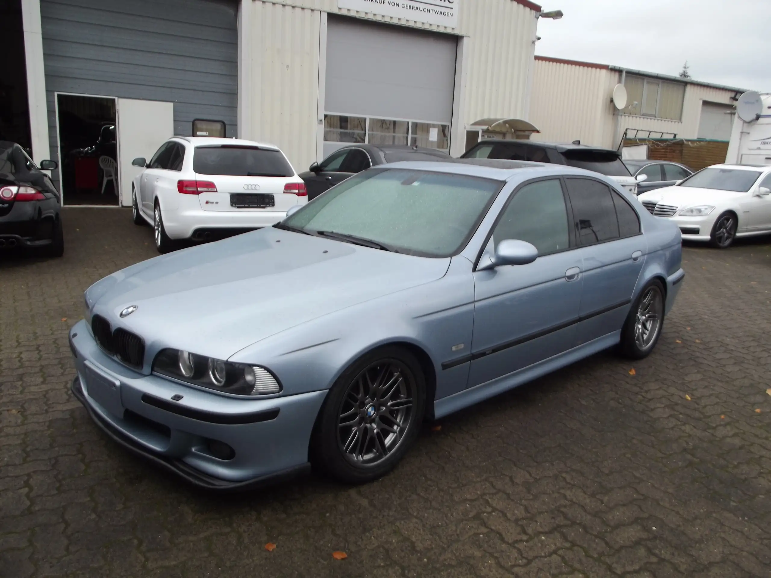 BMW M5 1999