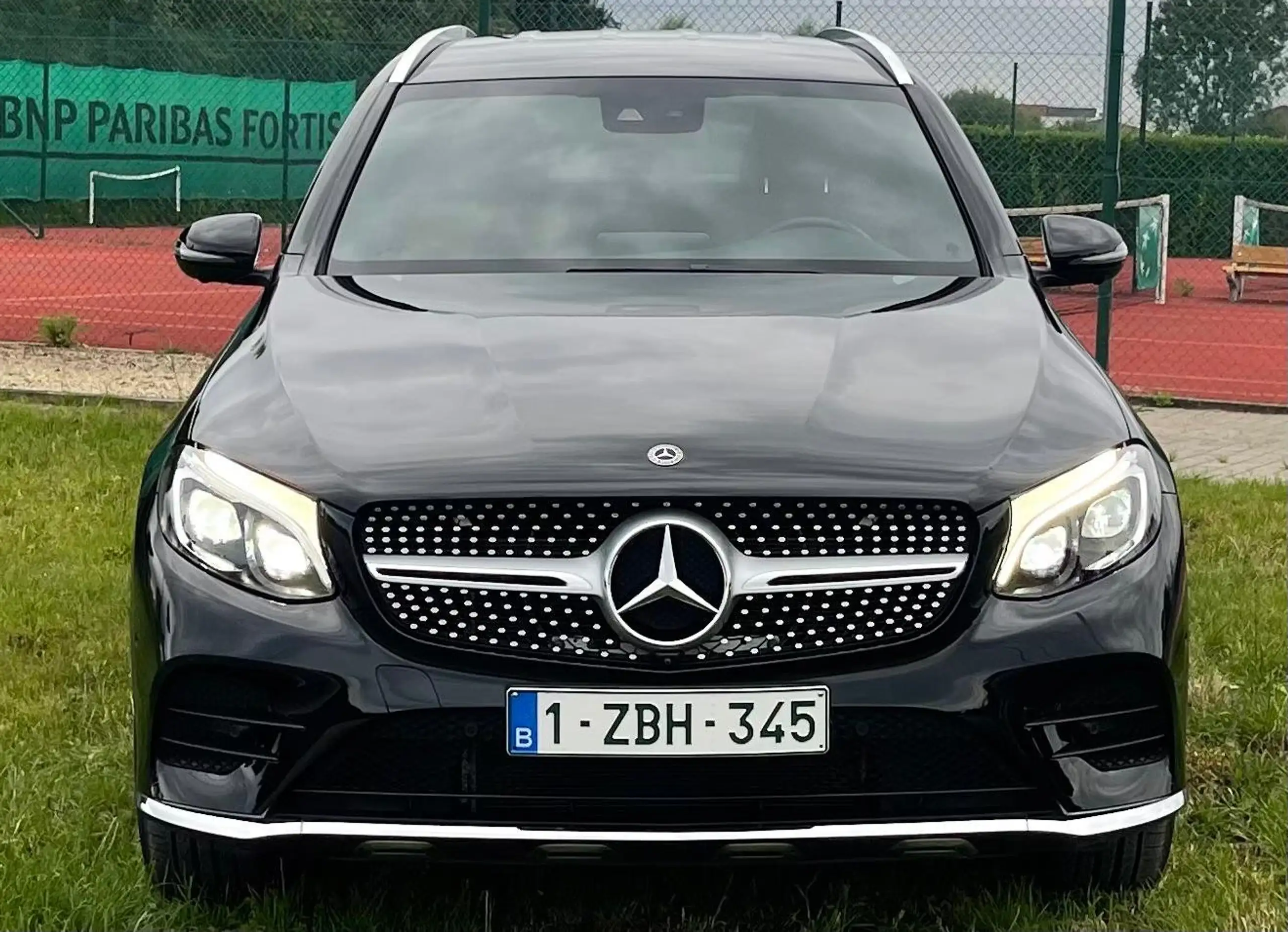 Mercedes-Benz - GLC 250