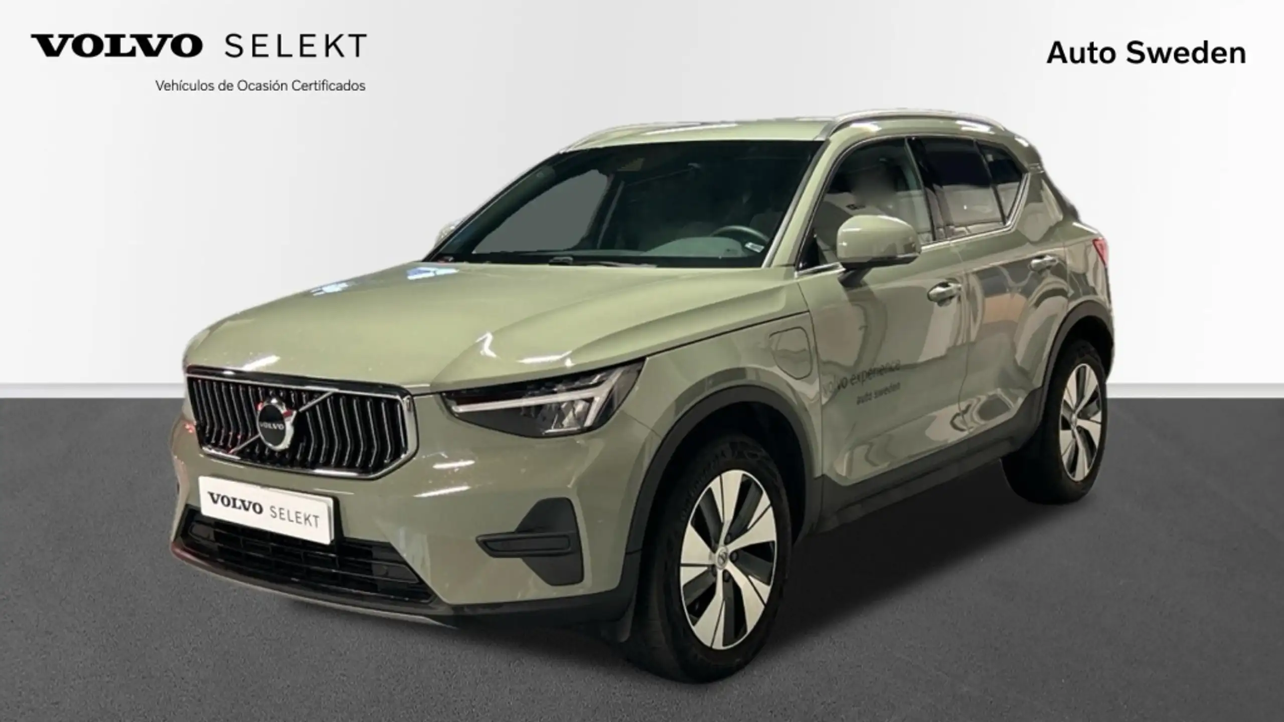 Volvo - XC40