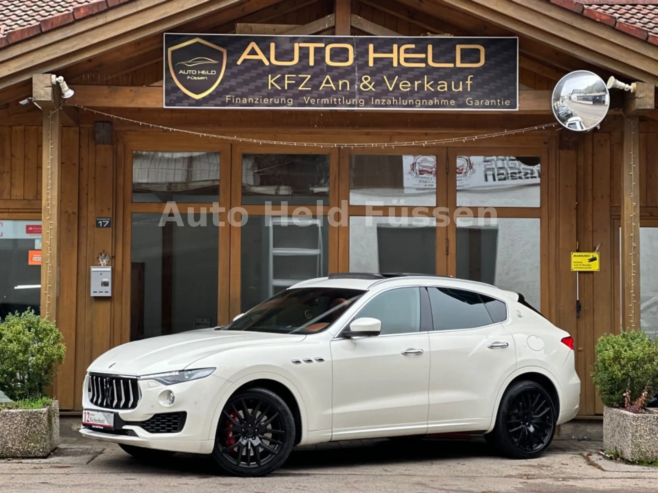 Maserati - Levante