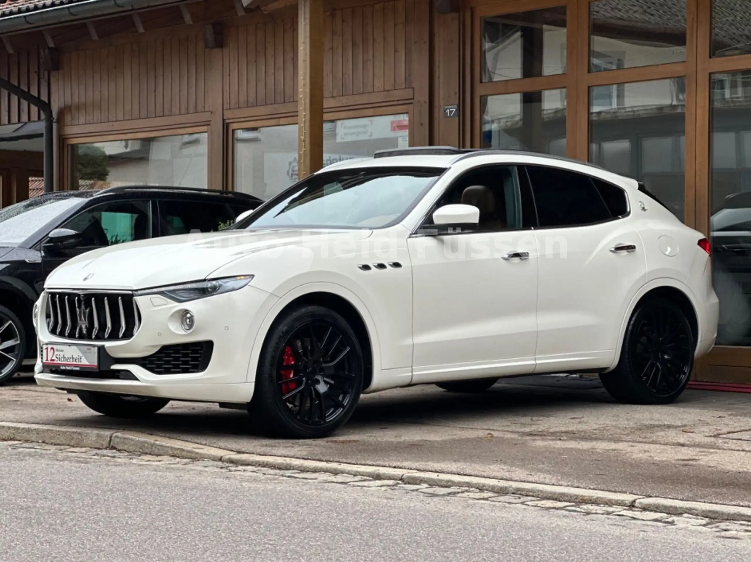 Maserati - Levante