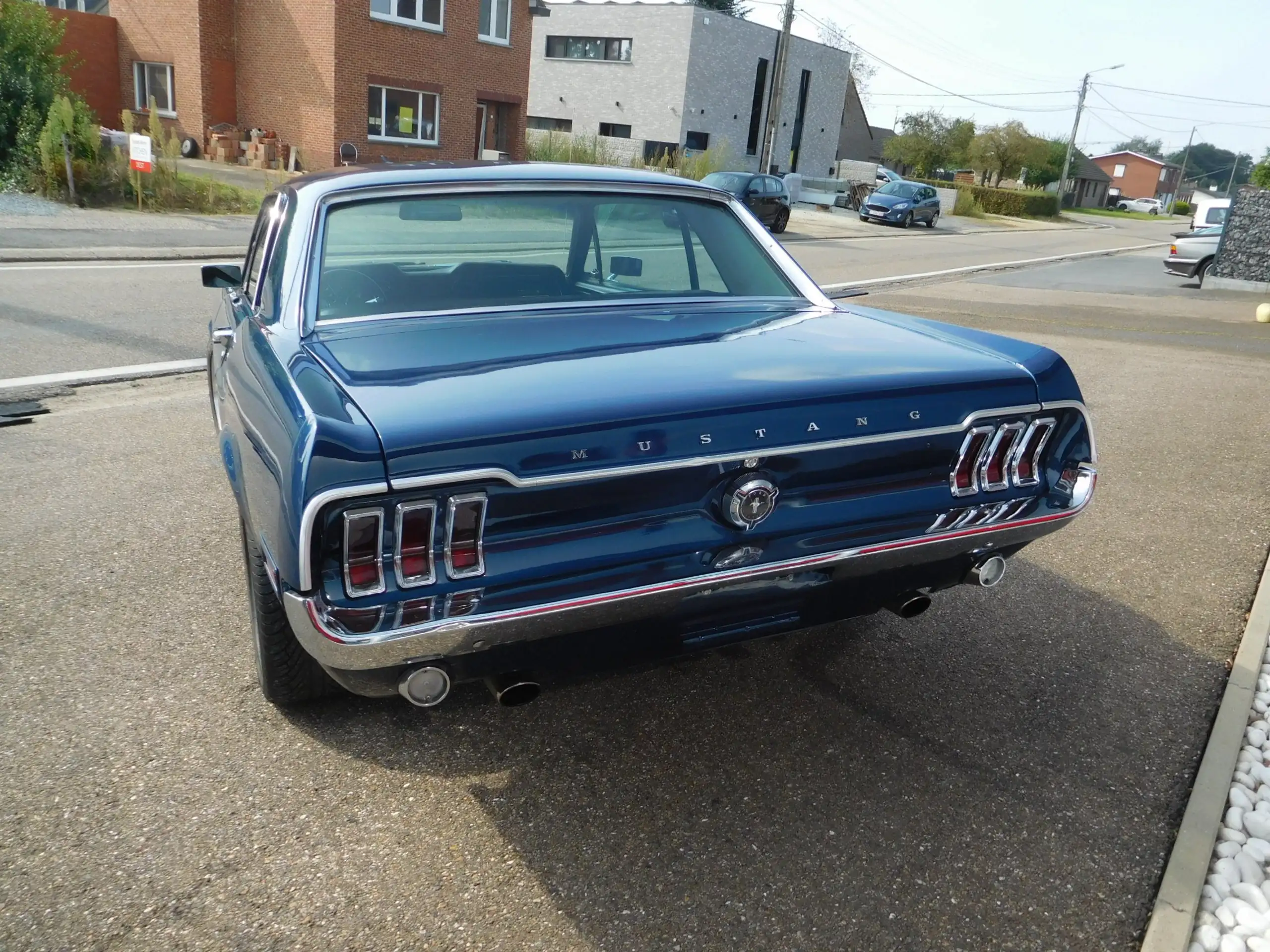 Ford - Mustang