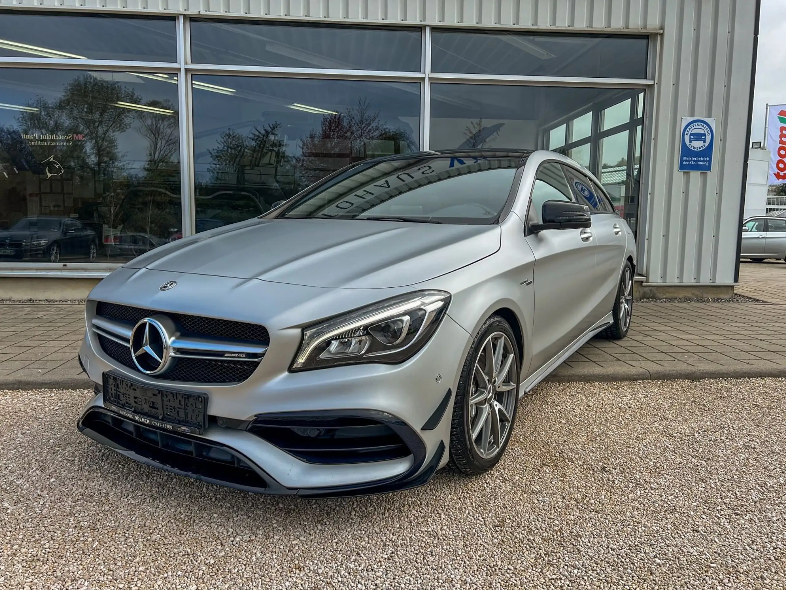 Mercedes-Benz - CLA 45 AMG