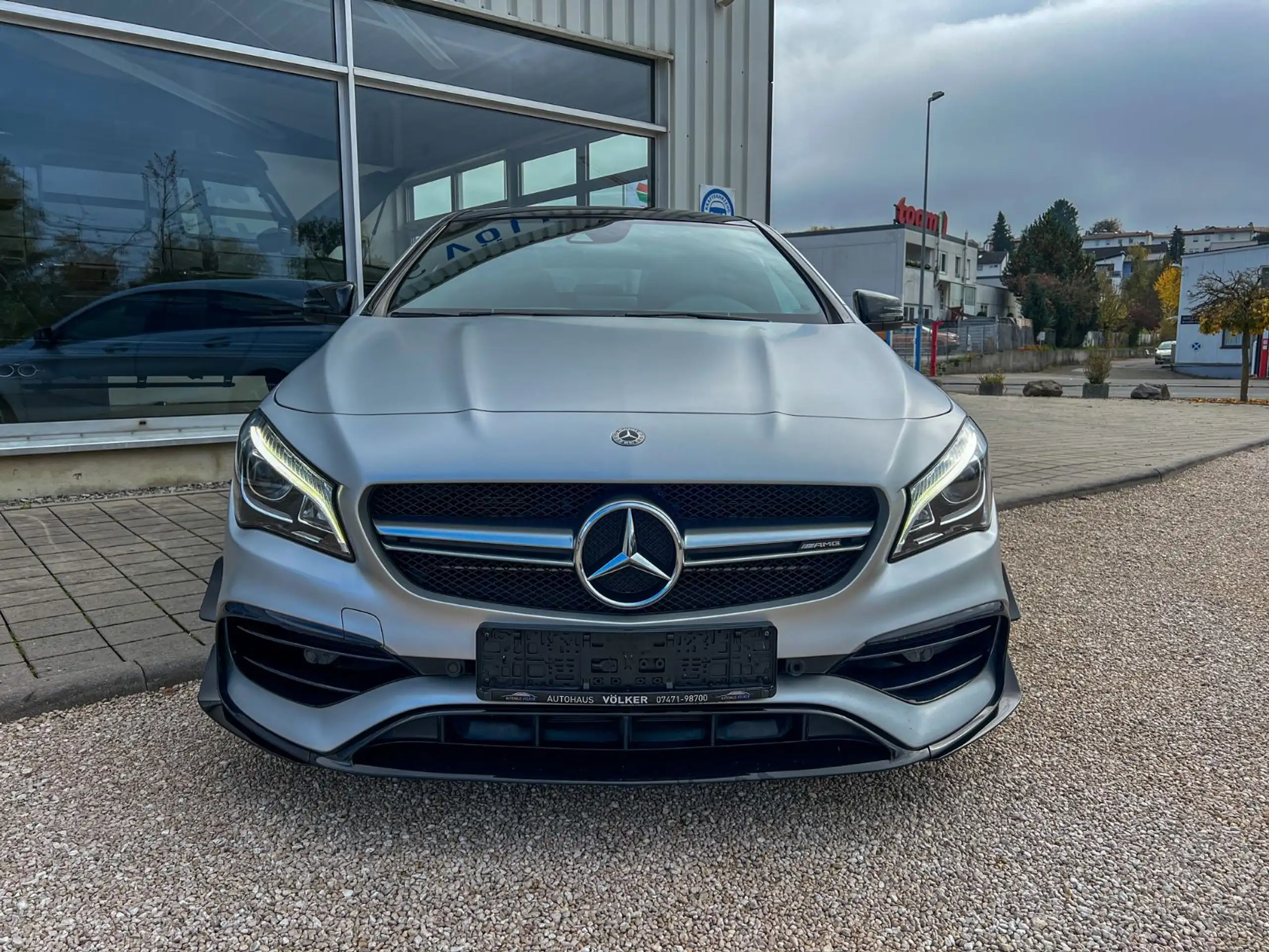 Mercedes-Benz - CLA 45 AMG