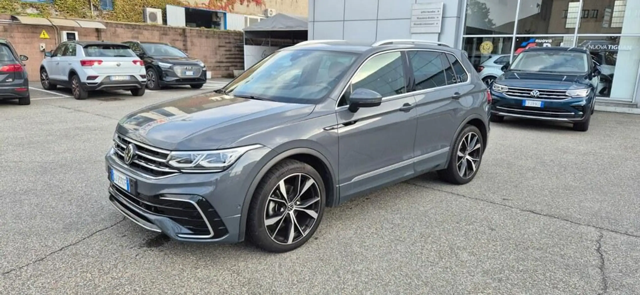 Volkswagen - Tiguan