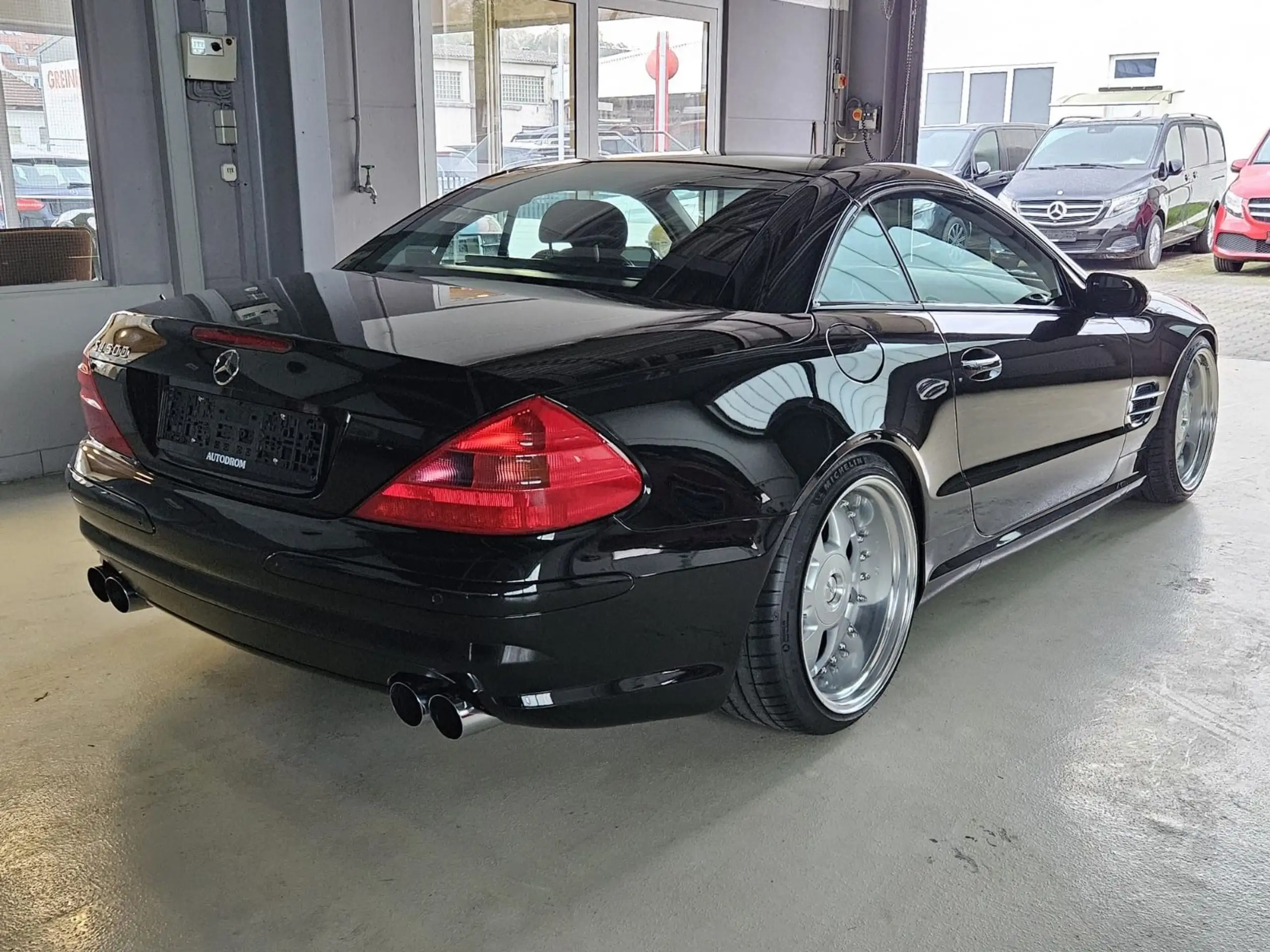 Mercedes-Benz - SL 500