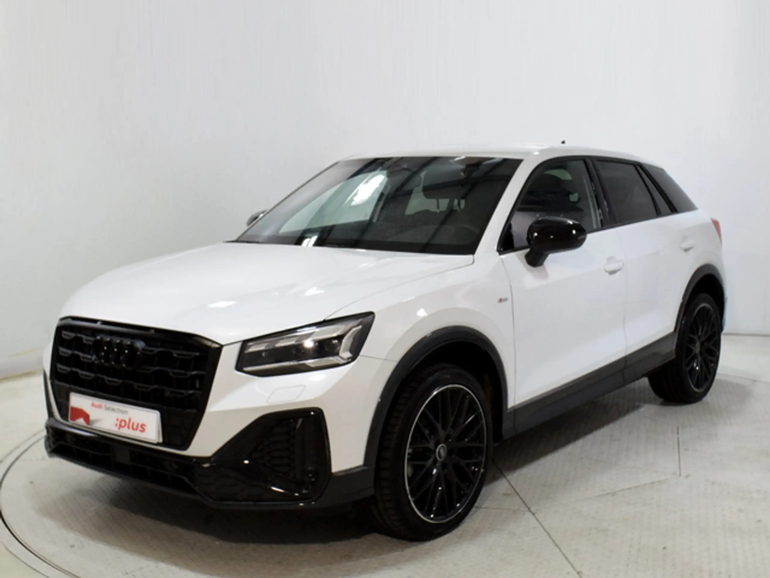 Audi - Q2