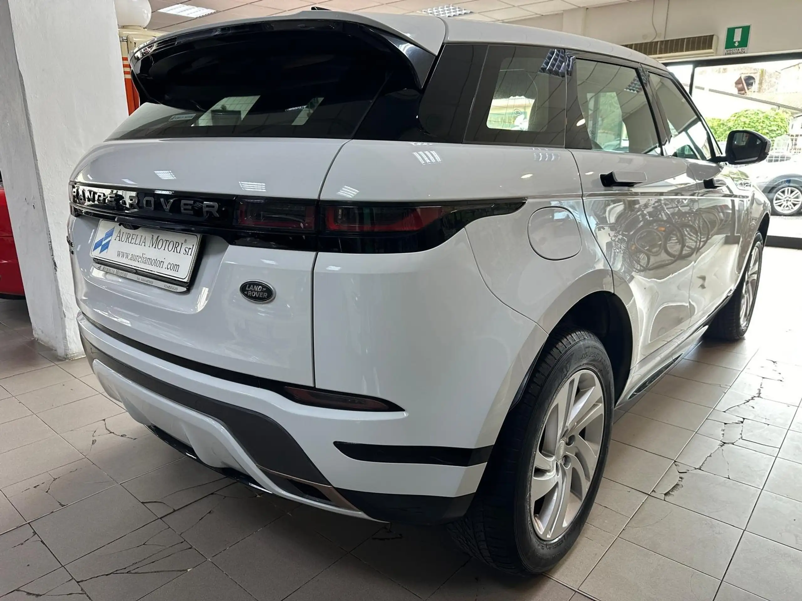 Land Rover - Range Rover Evoque