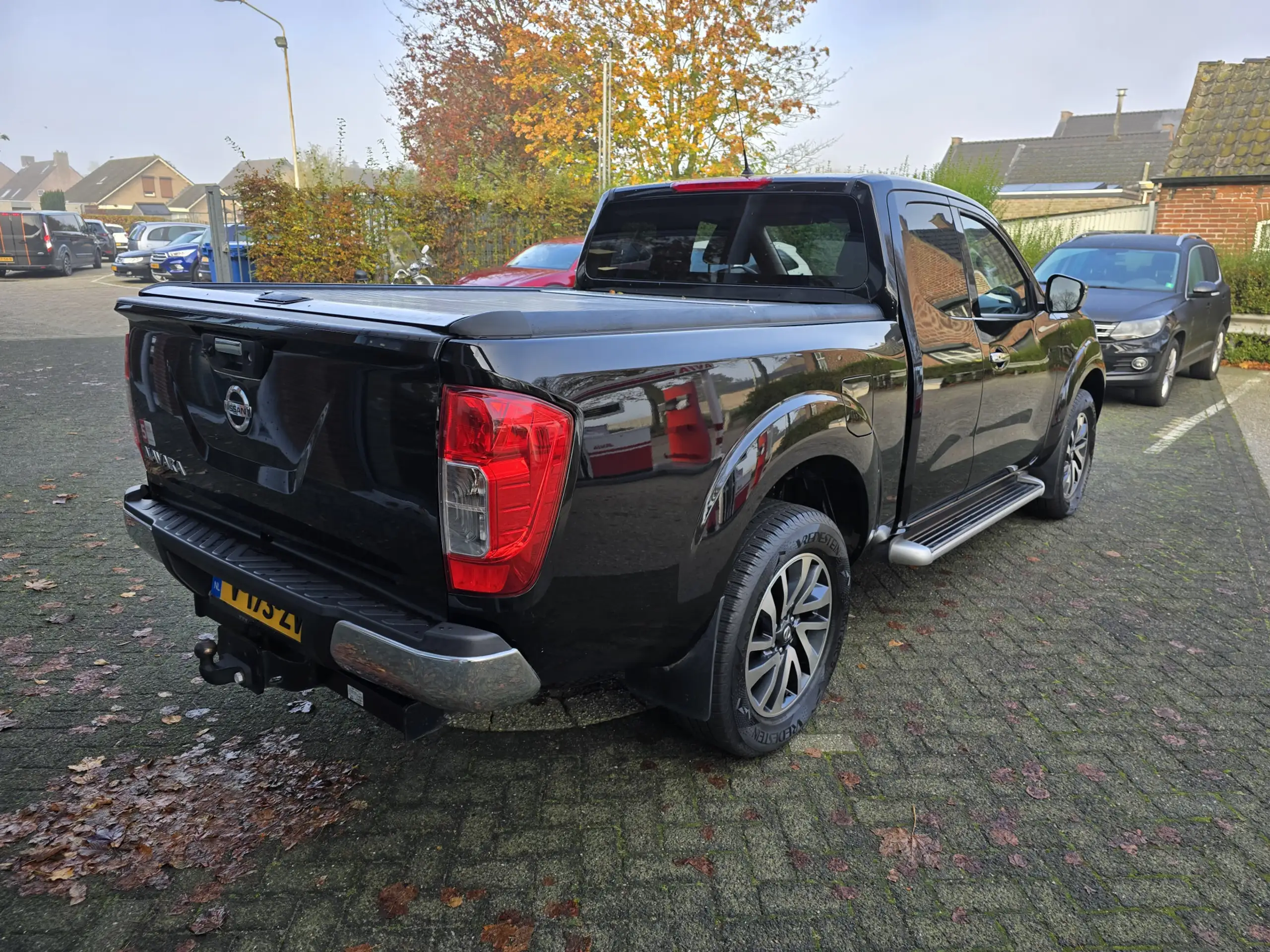 Nissan - Navara