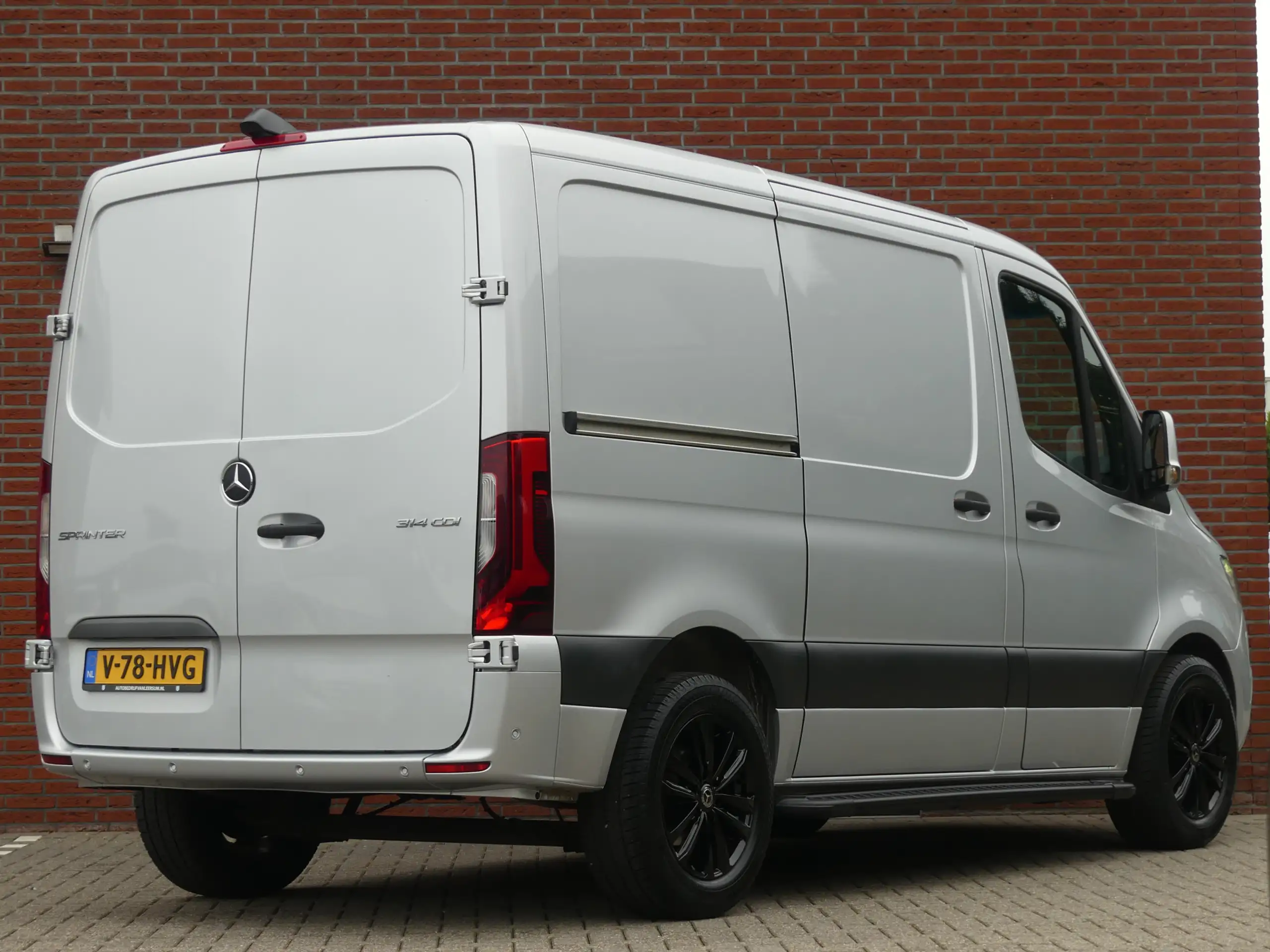 Mercedes-Benz - Sprinter