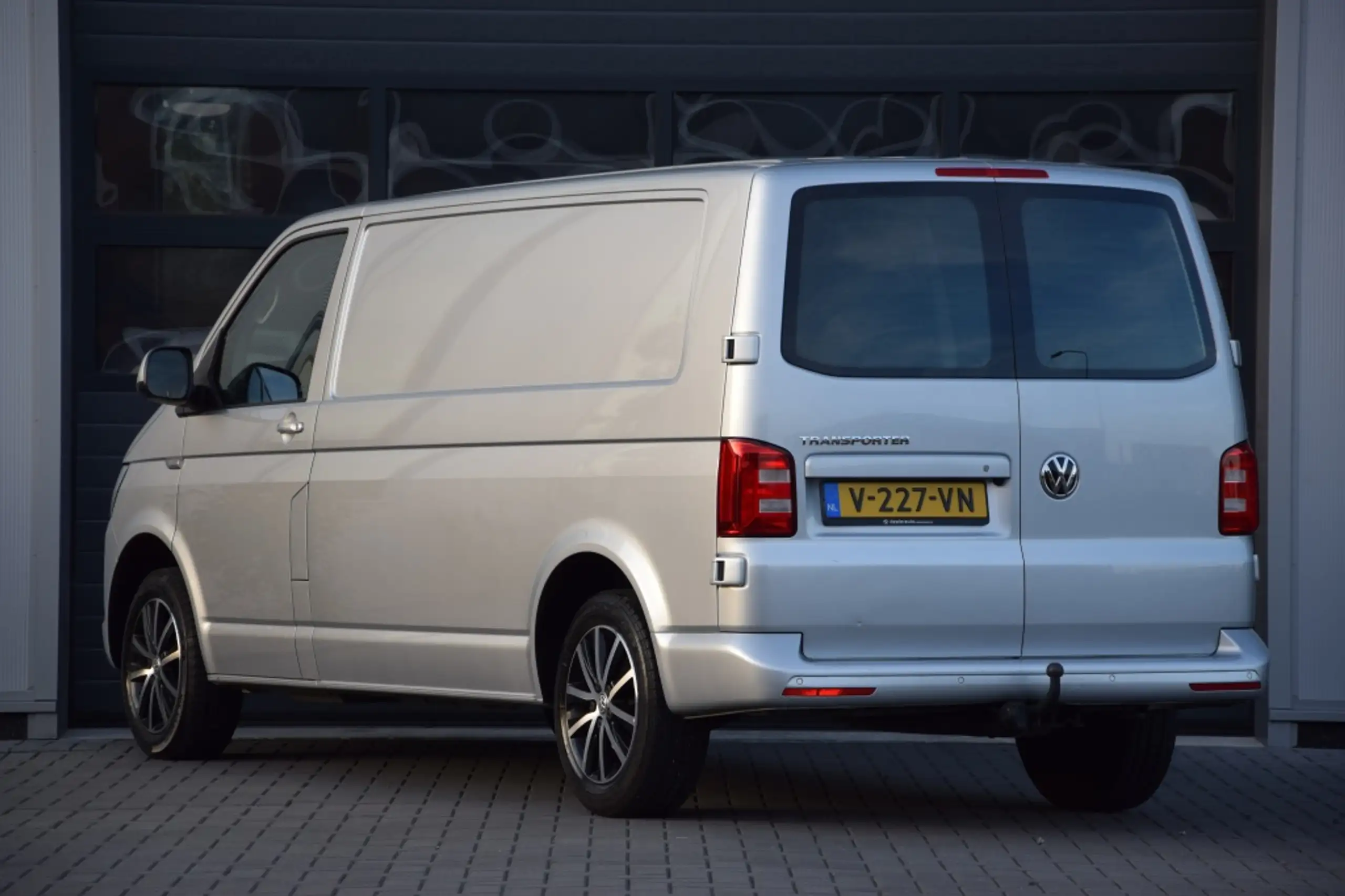 Volkswagen - Transporter