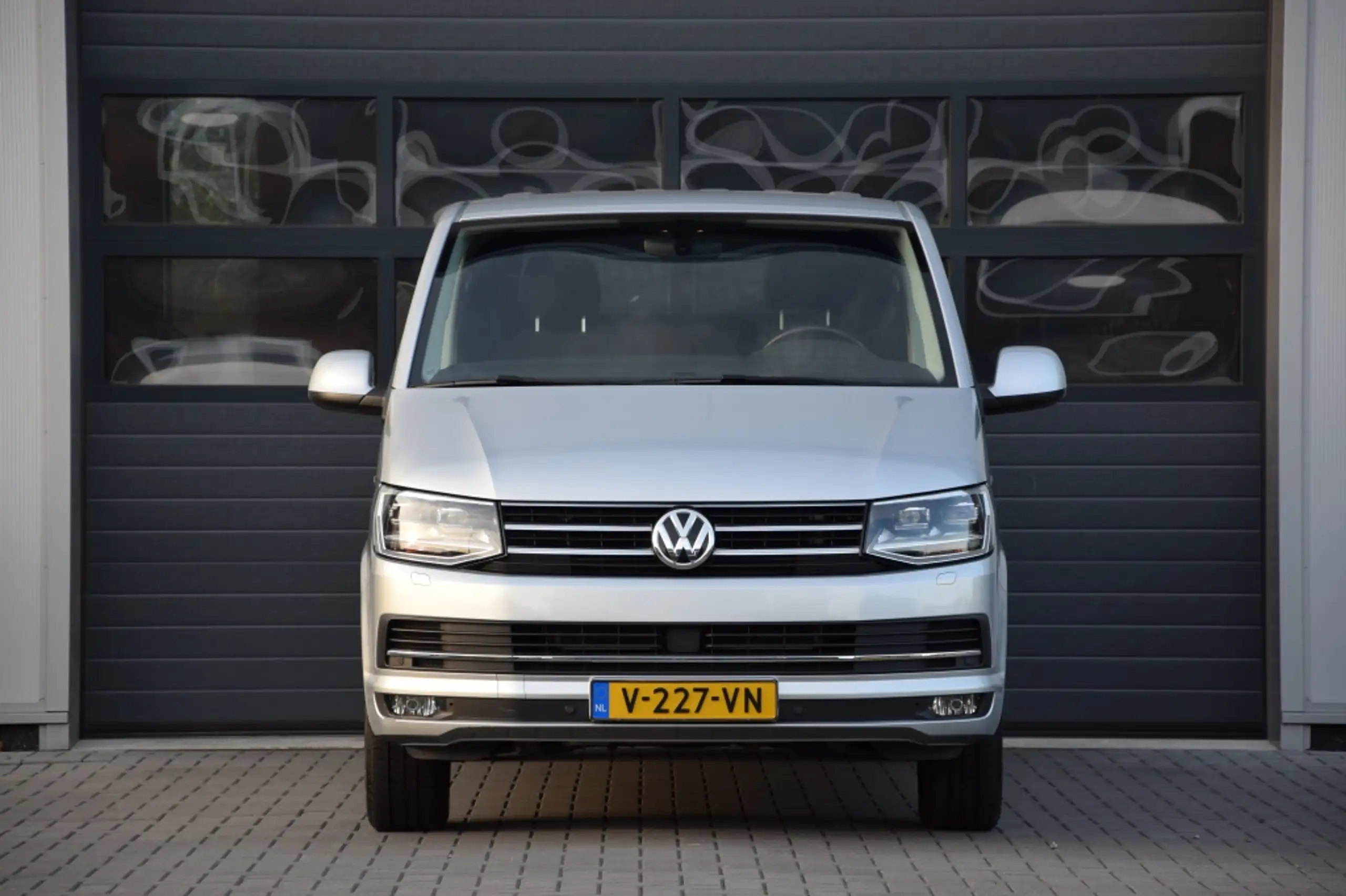 Volkswagen - Transporter