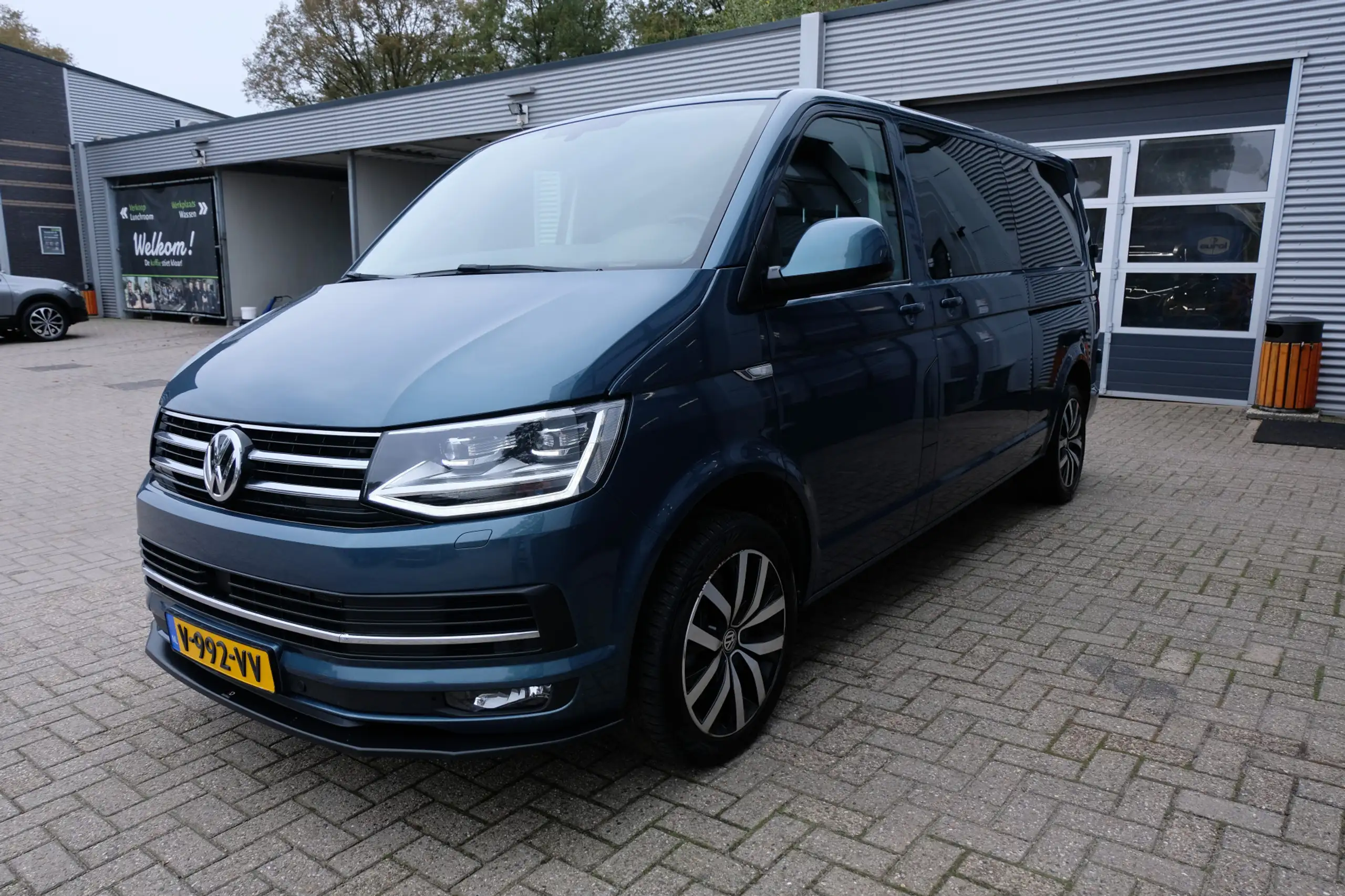 Volkswagen - T6 Transporter