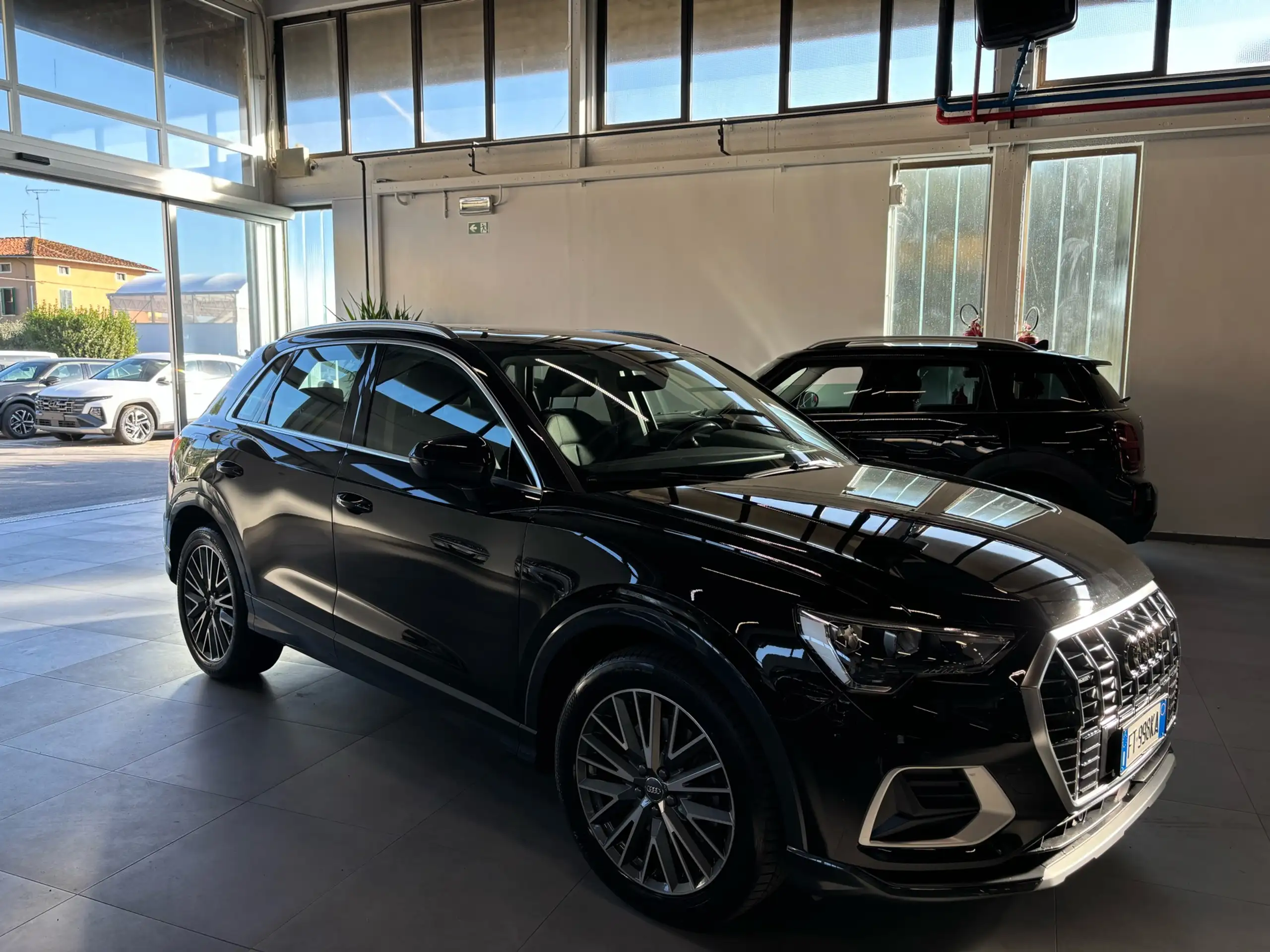 Audi - Q3