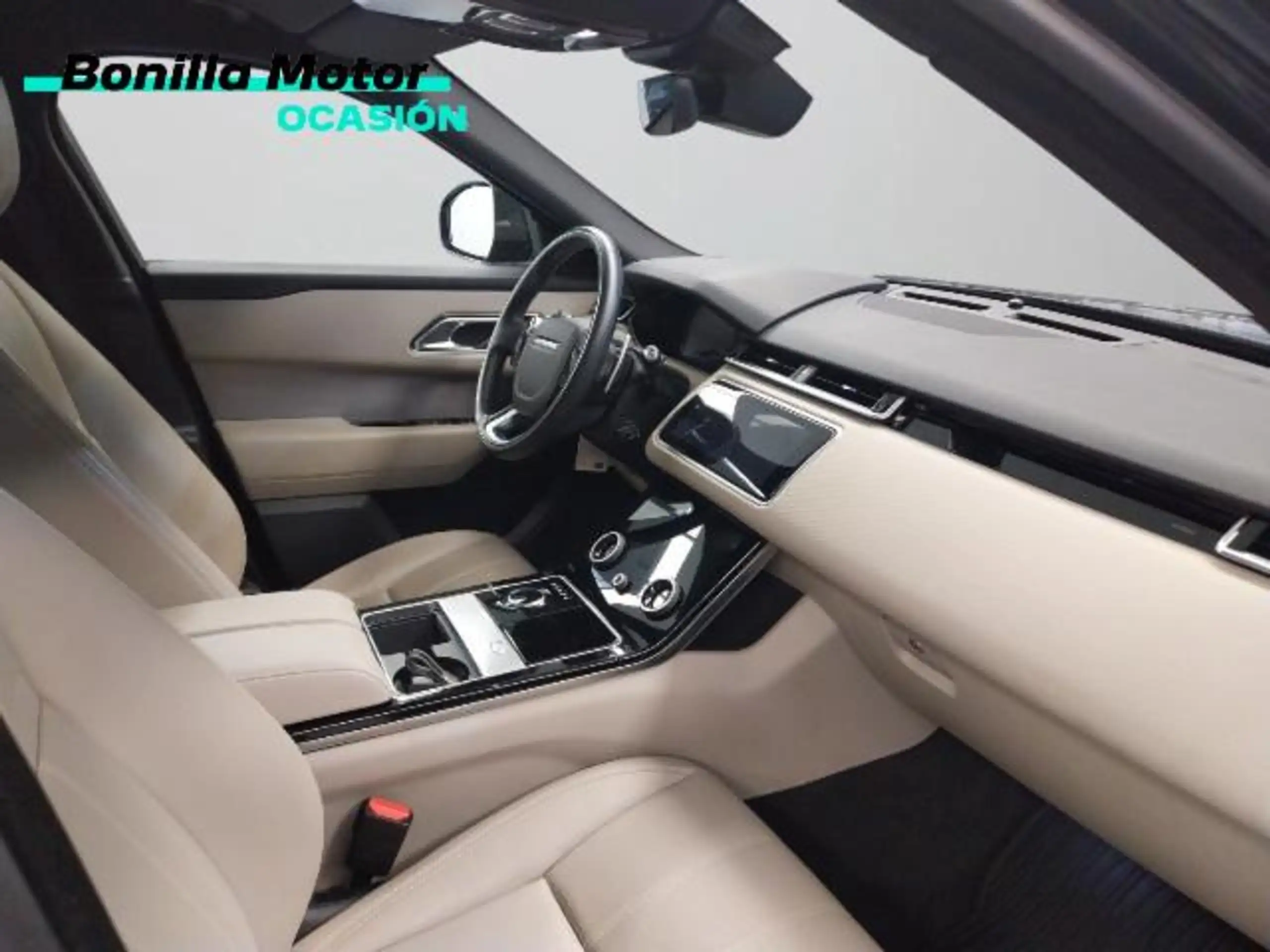 Land Rover - Range Rover Velar