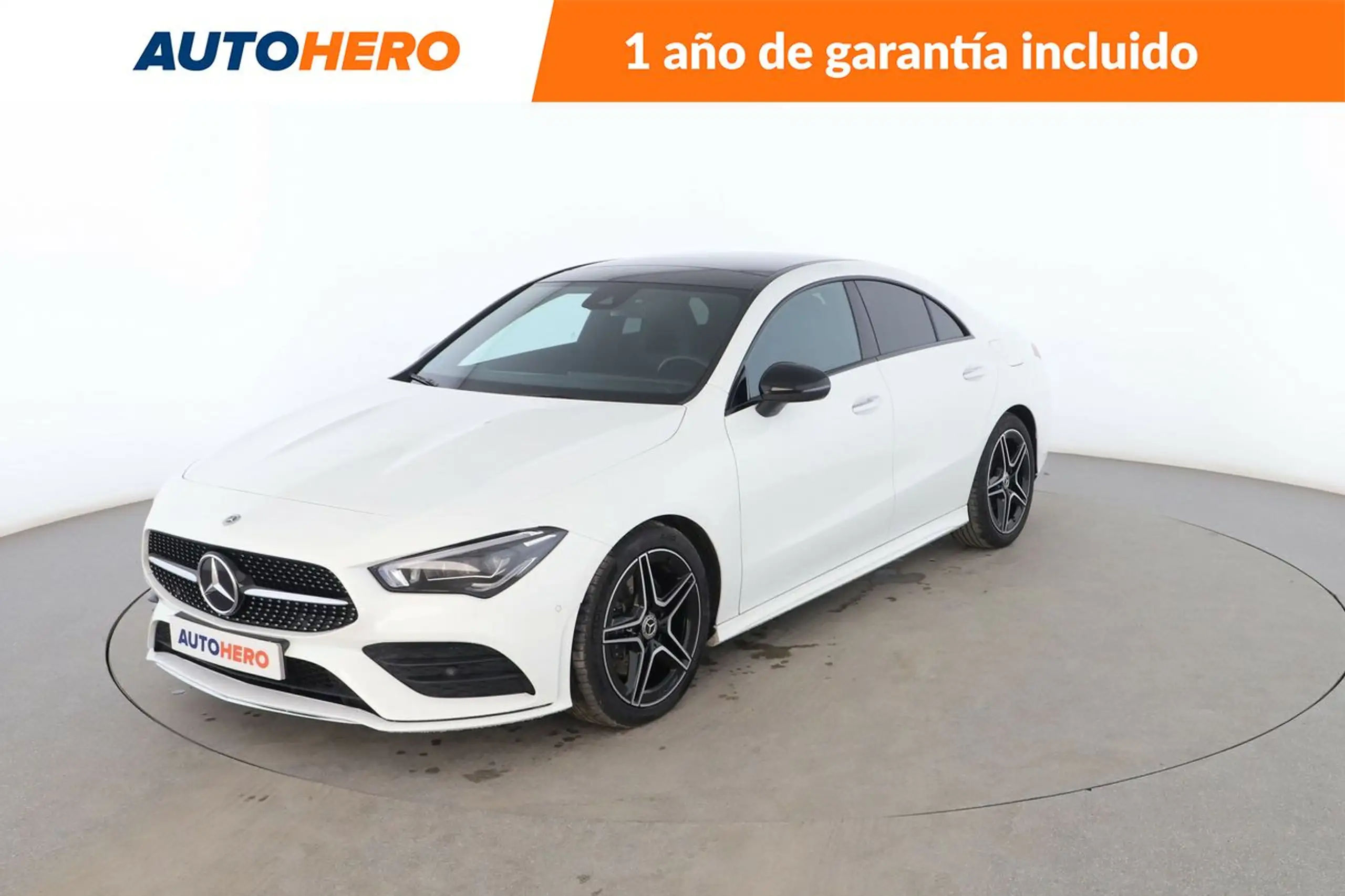 Mercedes-Benz - CLA 200