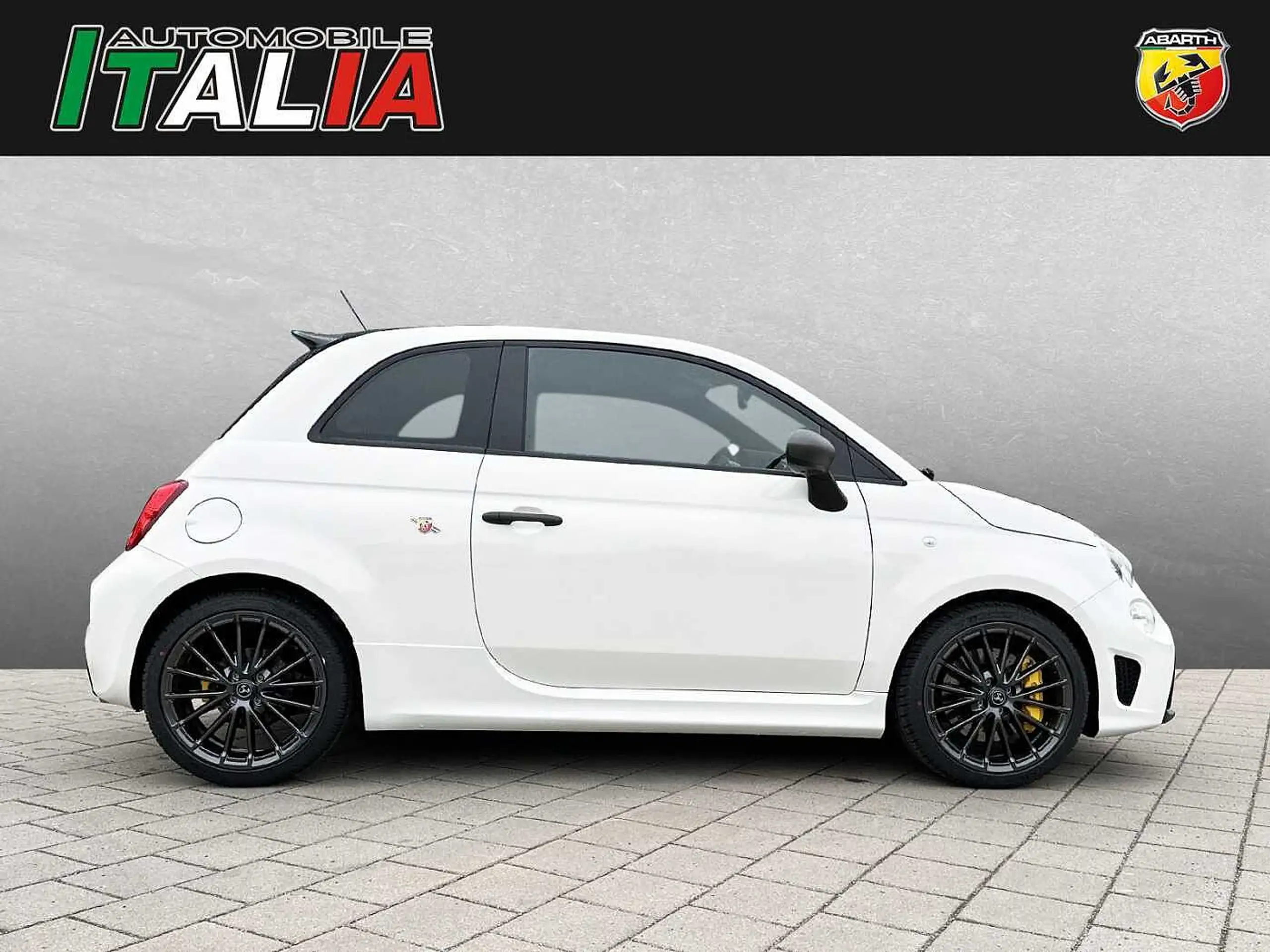 Abarth - 695