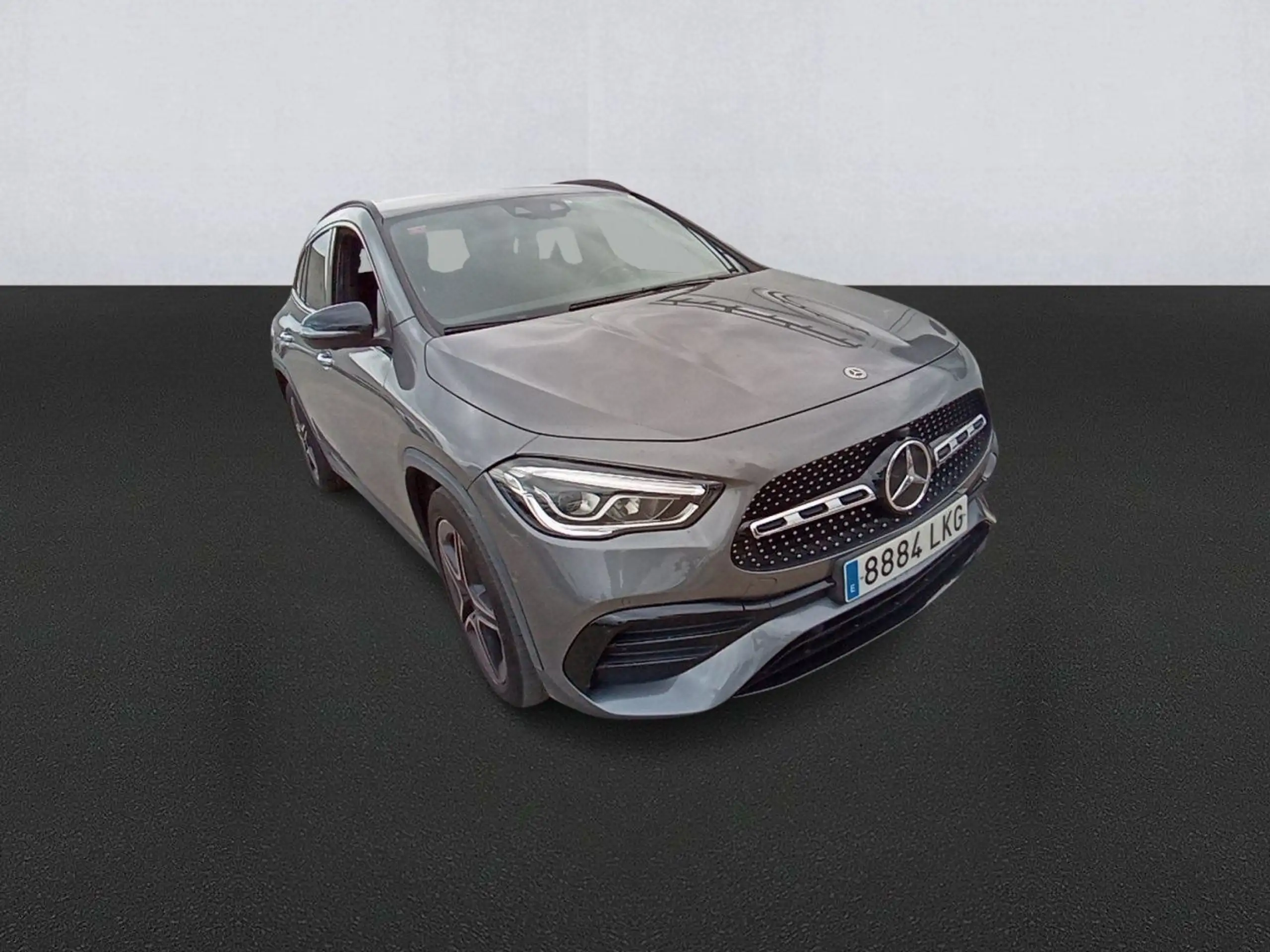 Mercedes-Benz - GLA 200