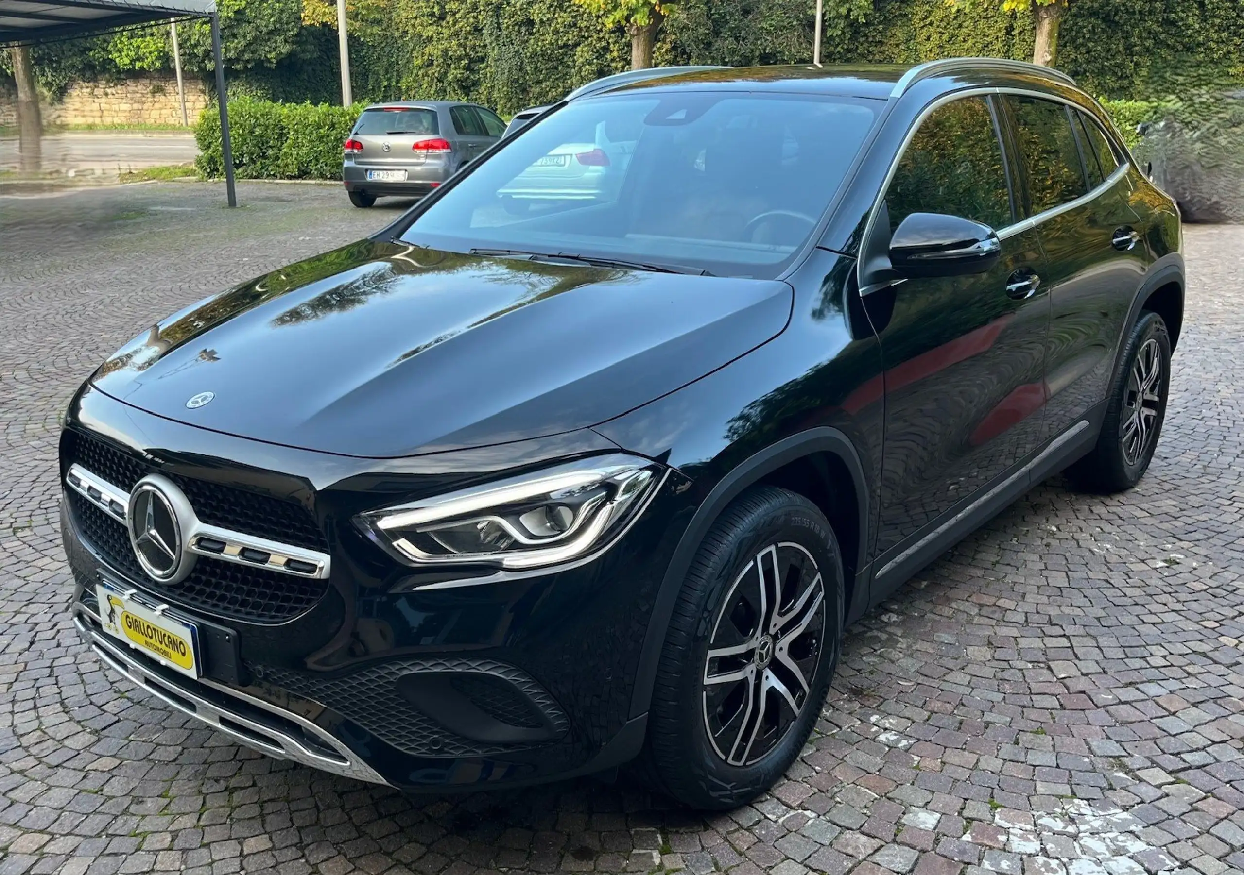 Mercedes-Benz - GLA 180