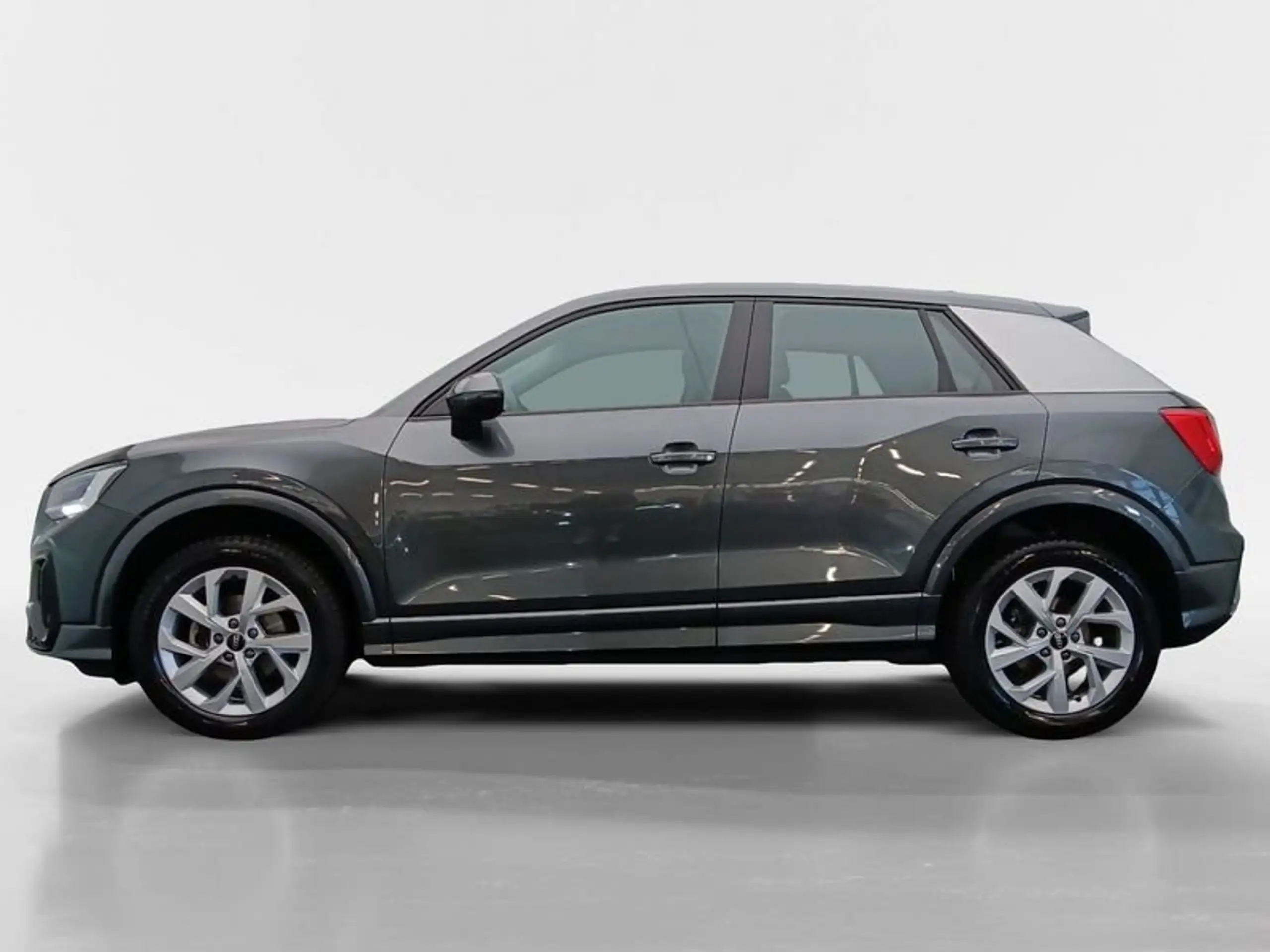 Audi - Q2