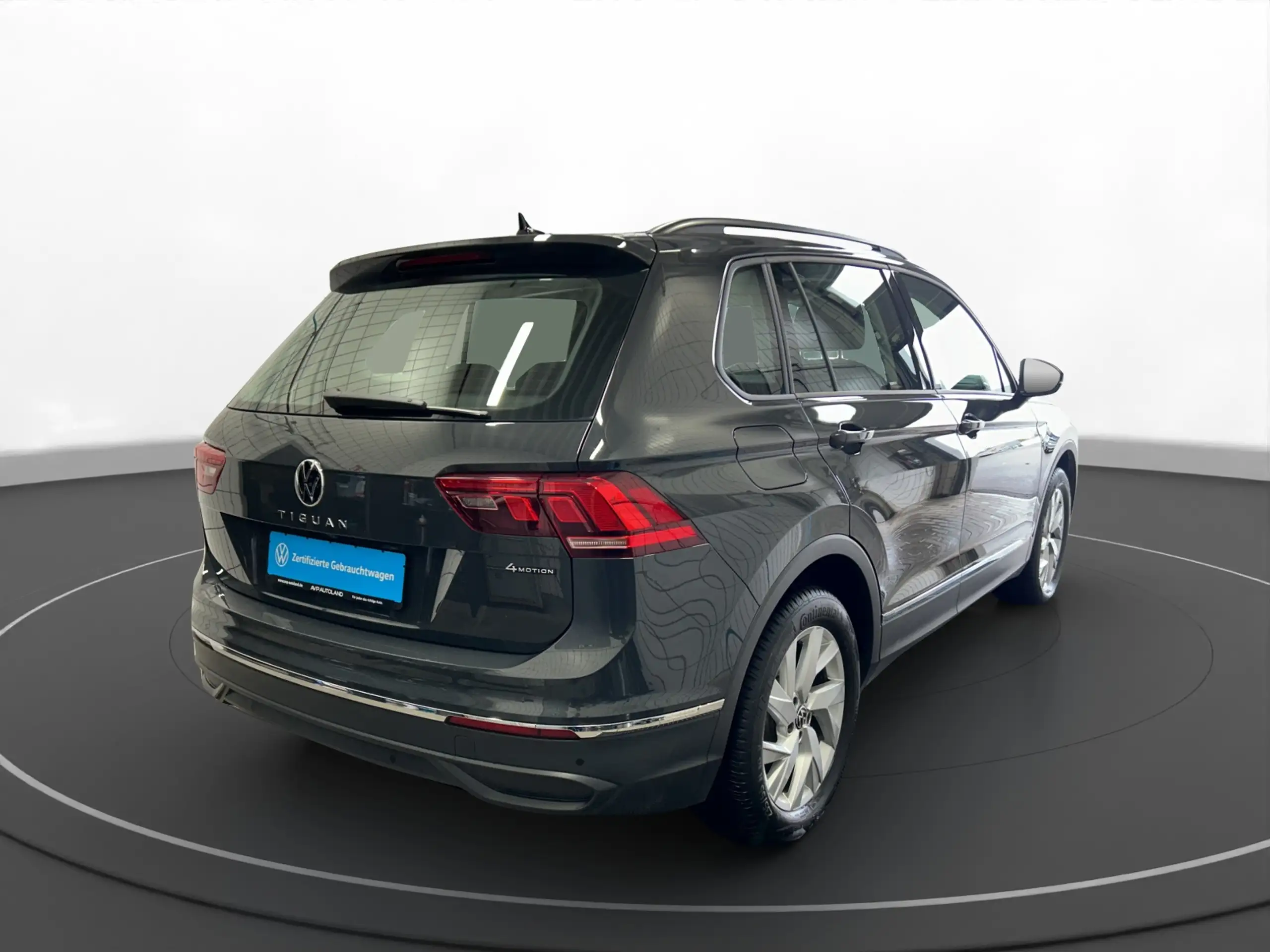 Volkswagen - Tiguan