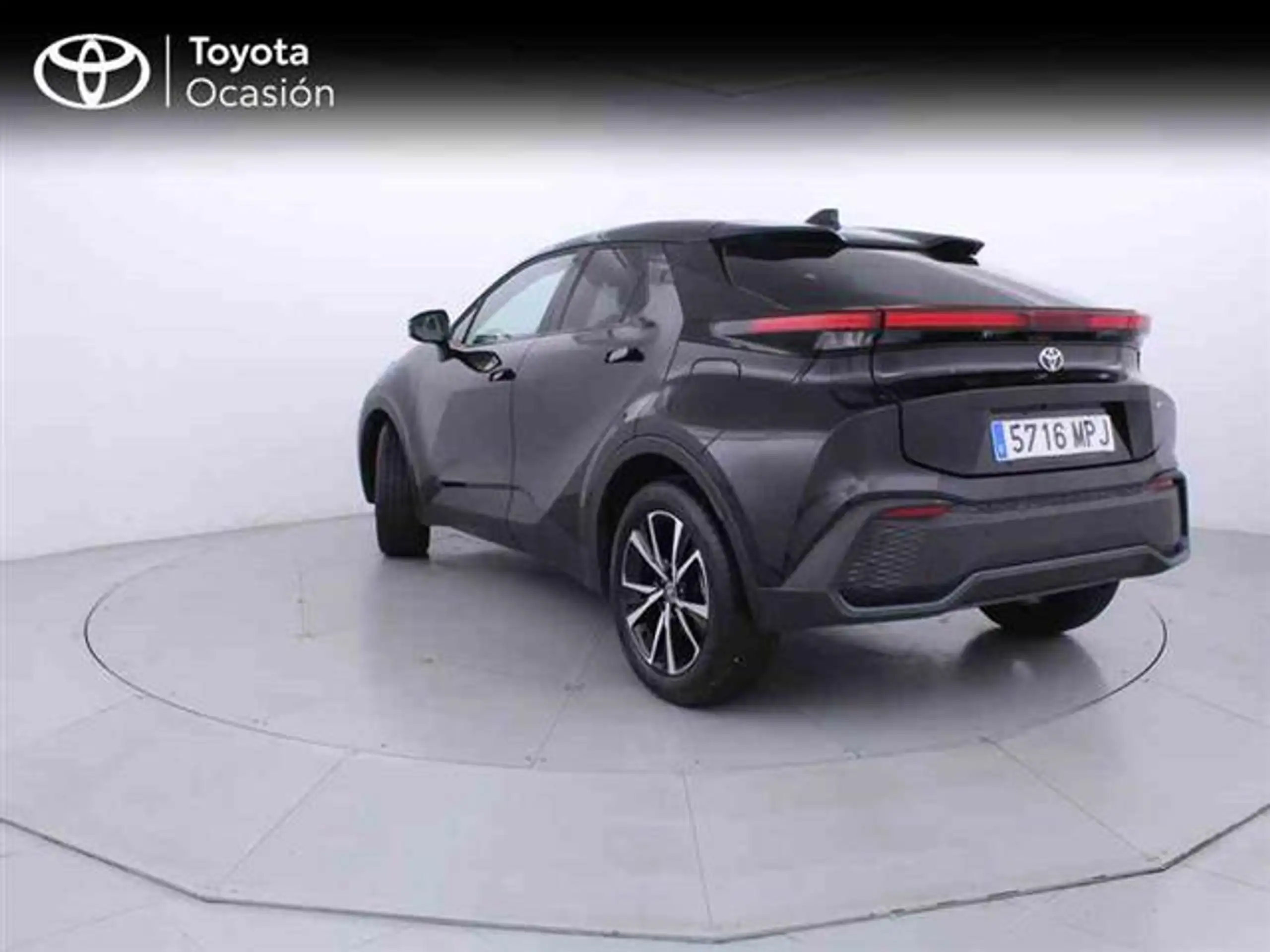 Toyota - C-HR