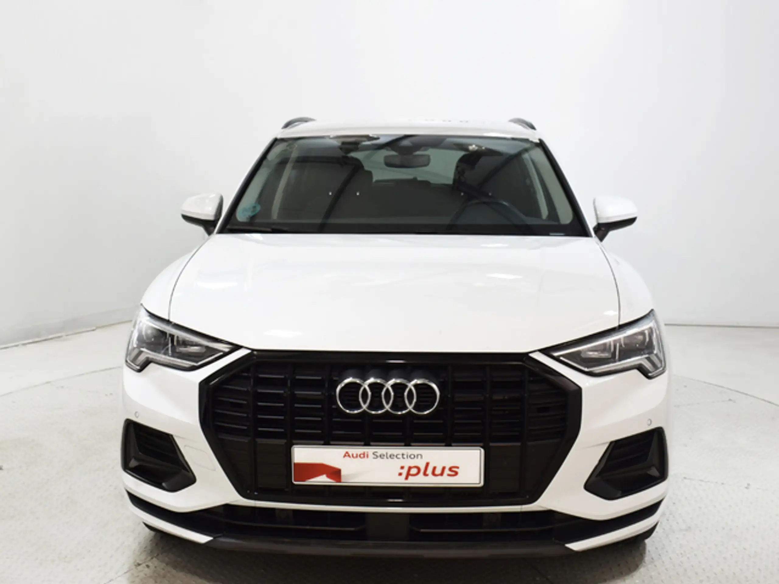 Audi - Q3