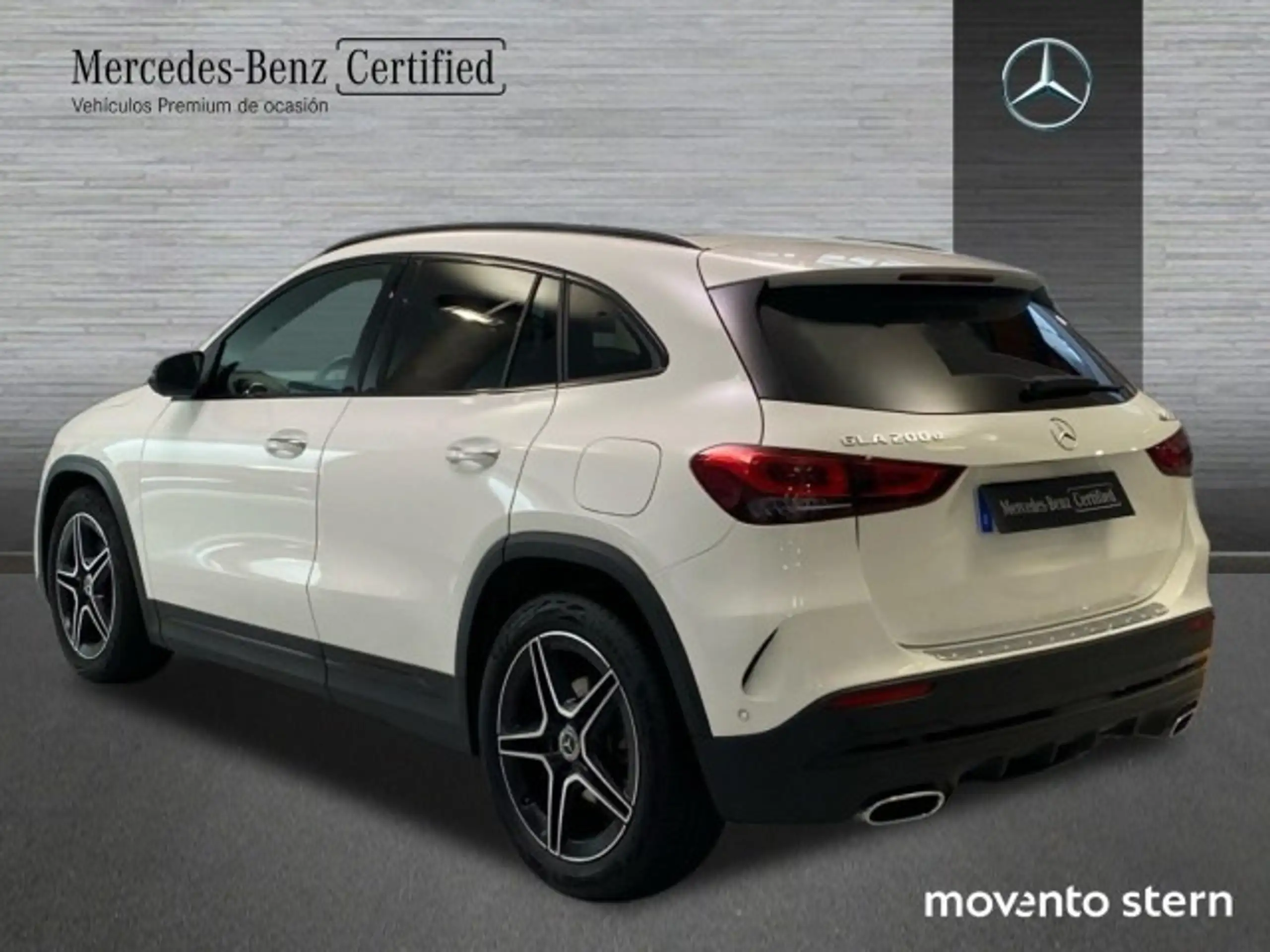 Mercedes-Benz - GLA 200