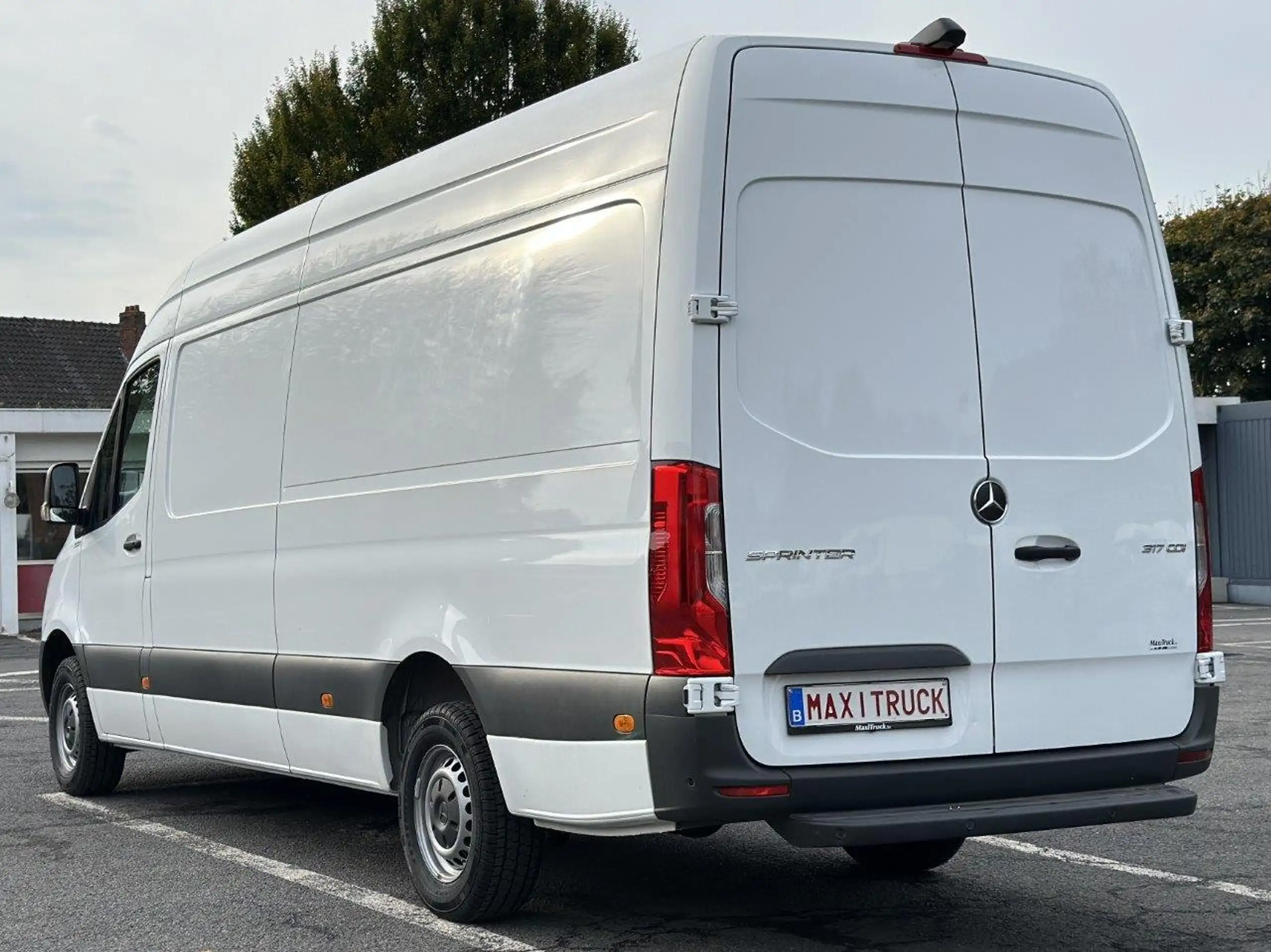 Mercedes-Benz - Sprinter