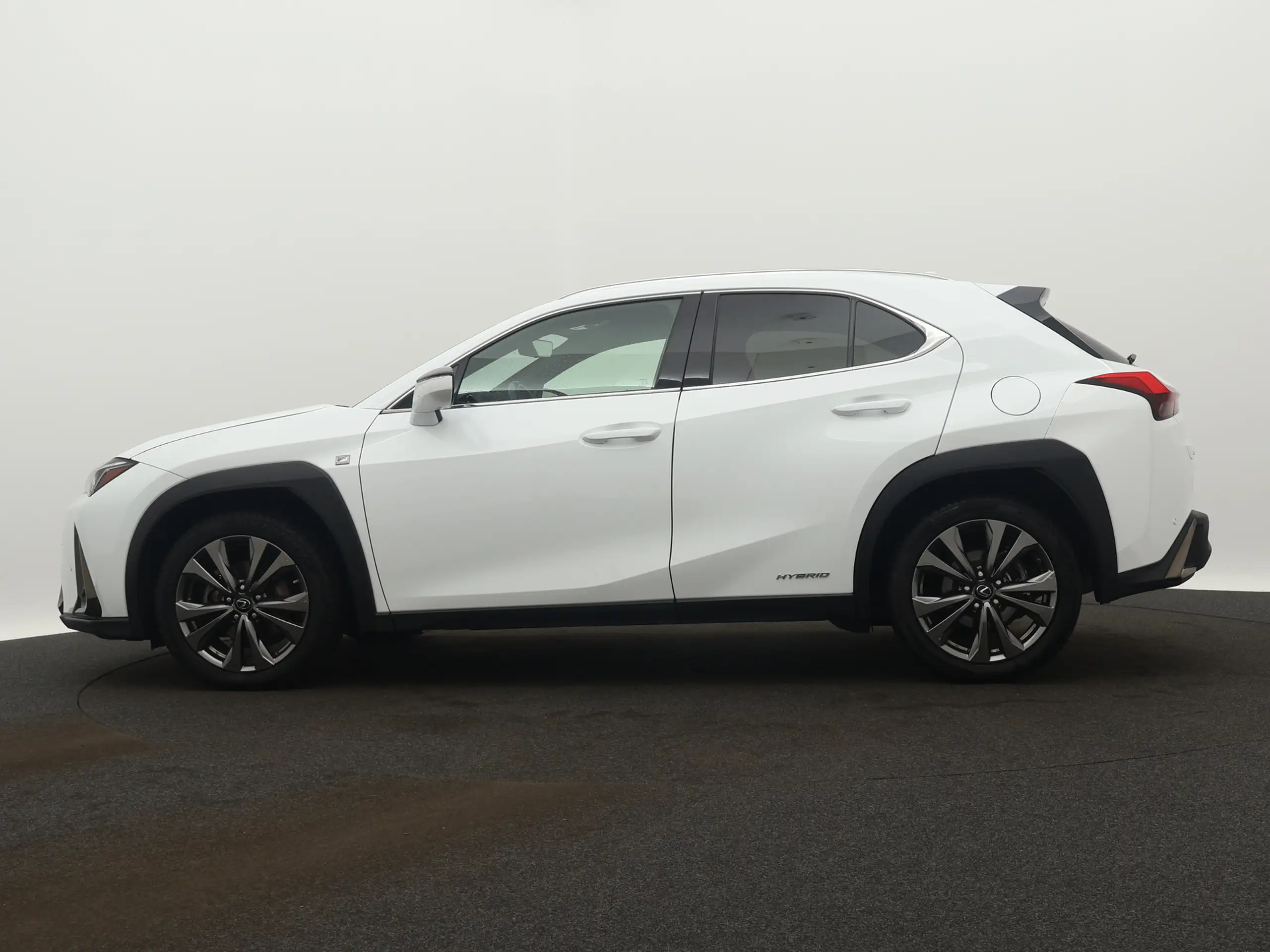 Lexus - UX 250h