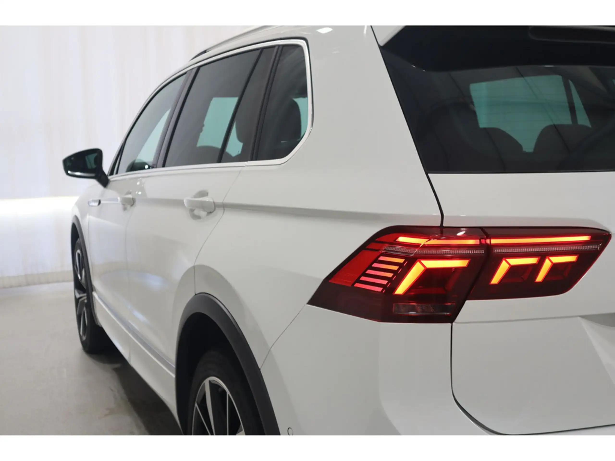 Volkswagen - Tiguan