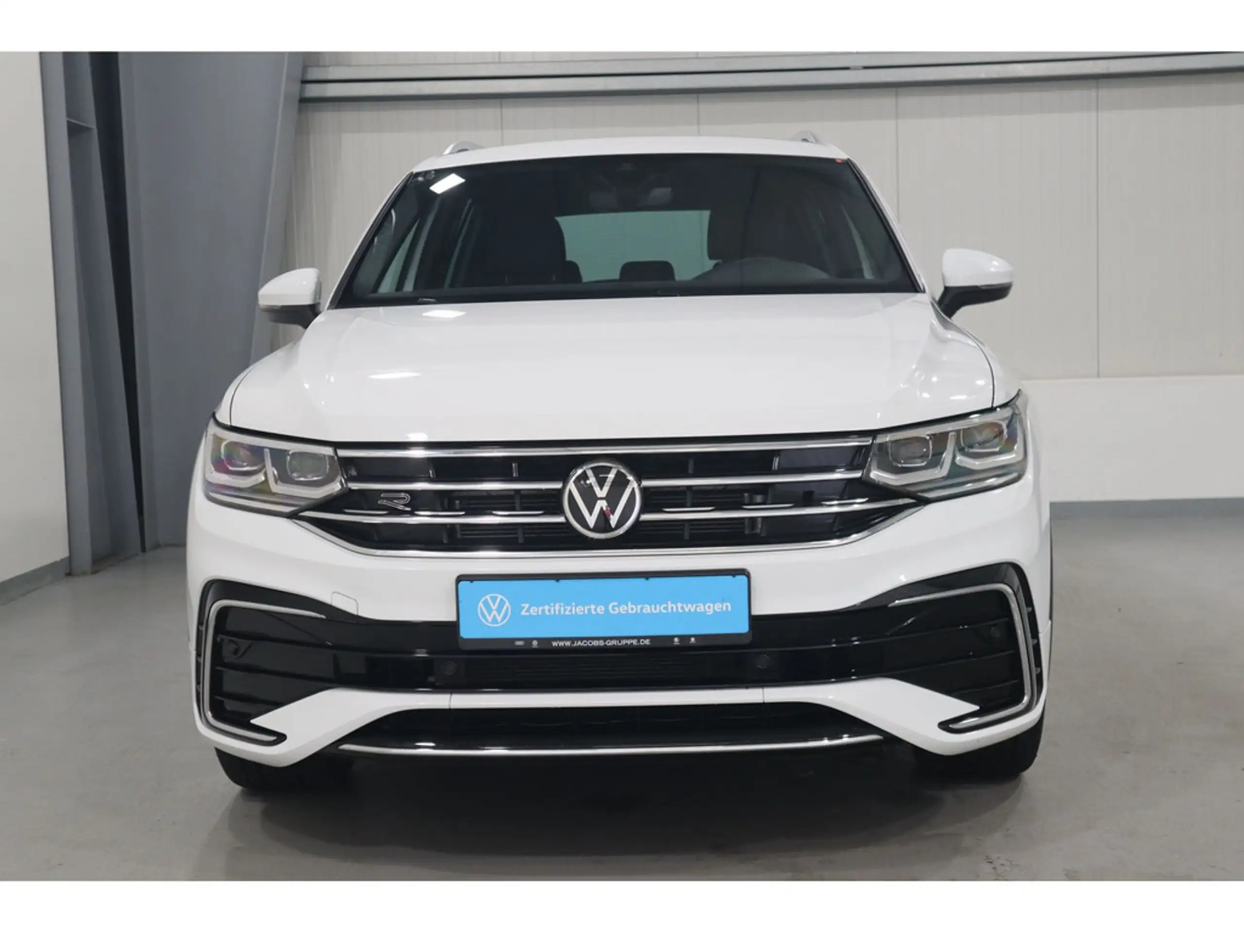 Volkswagen - Tiguan