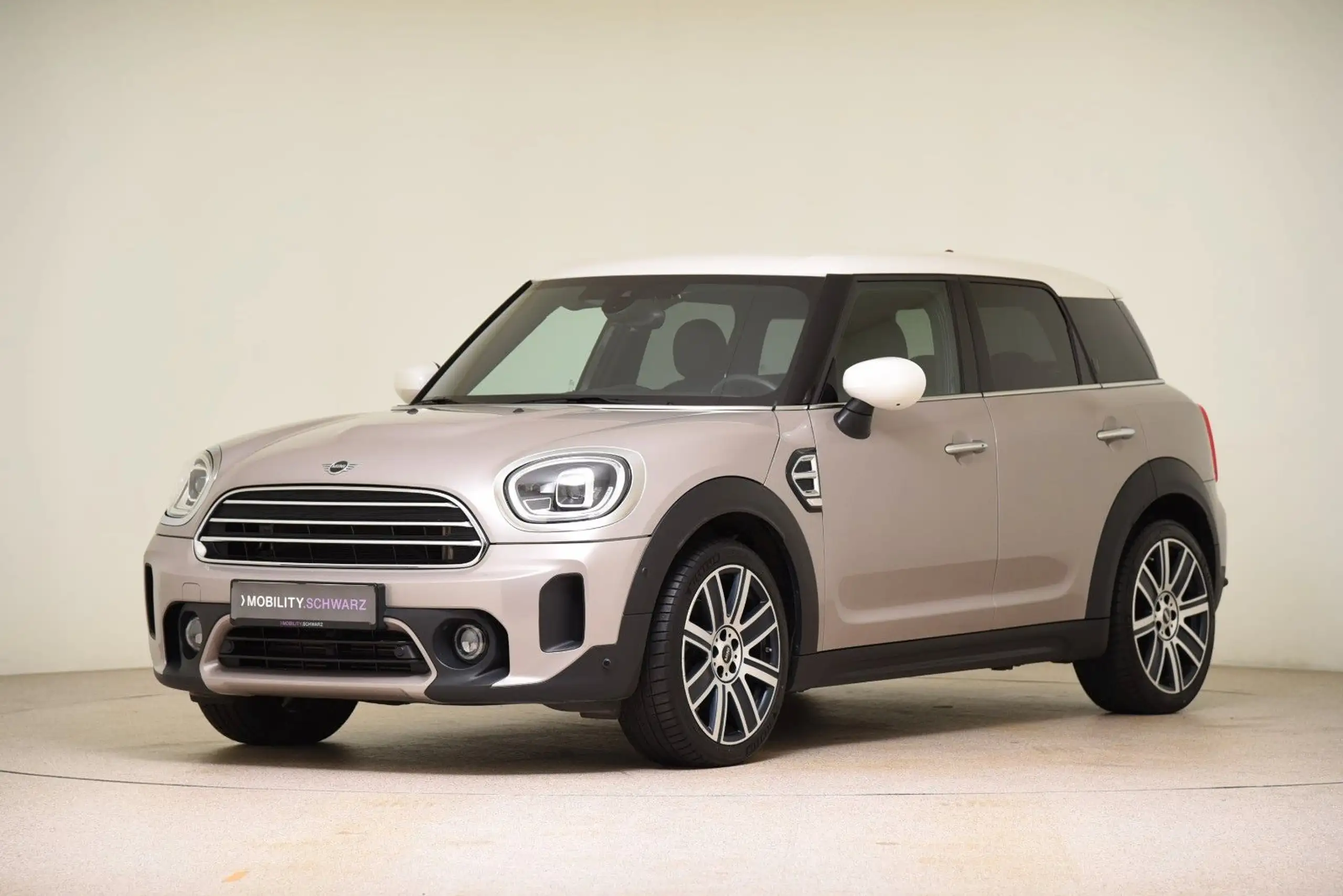 MINI - Cooper D Countryman