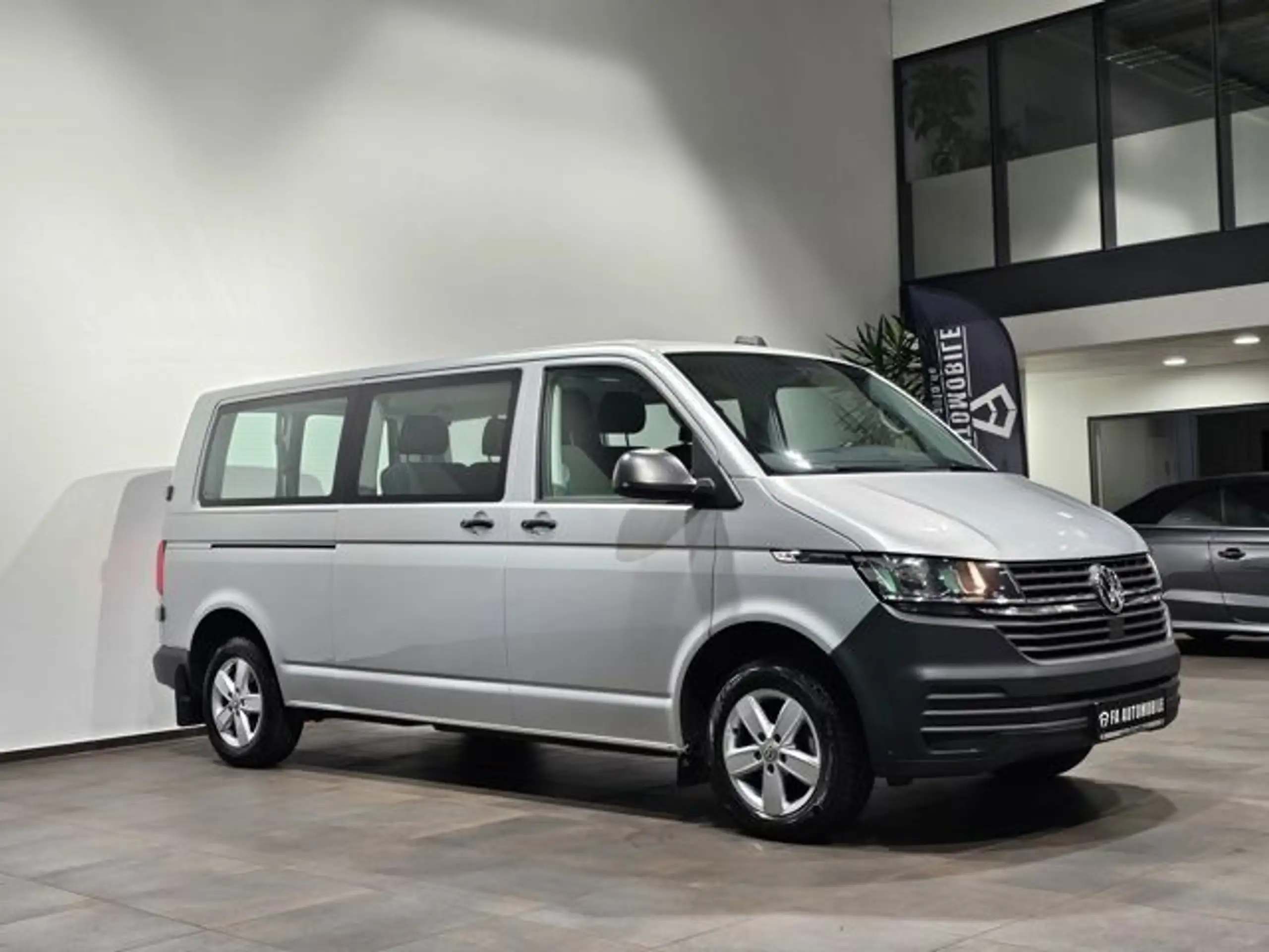 Volkswagen - T6 Caravelle