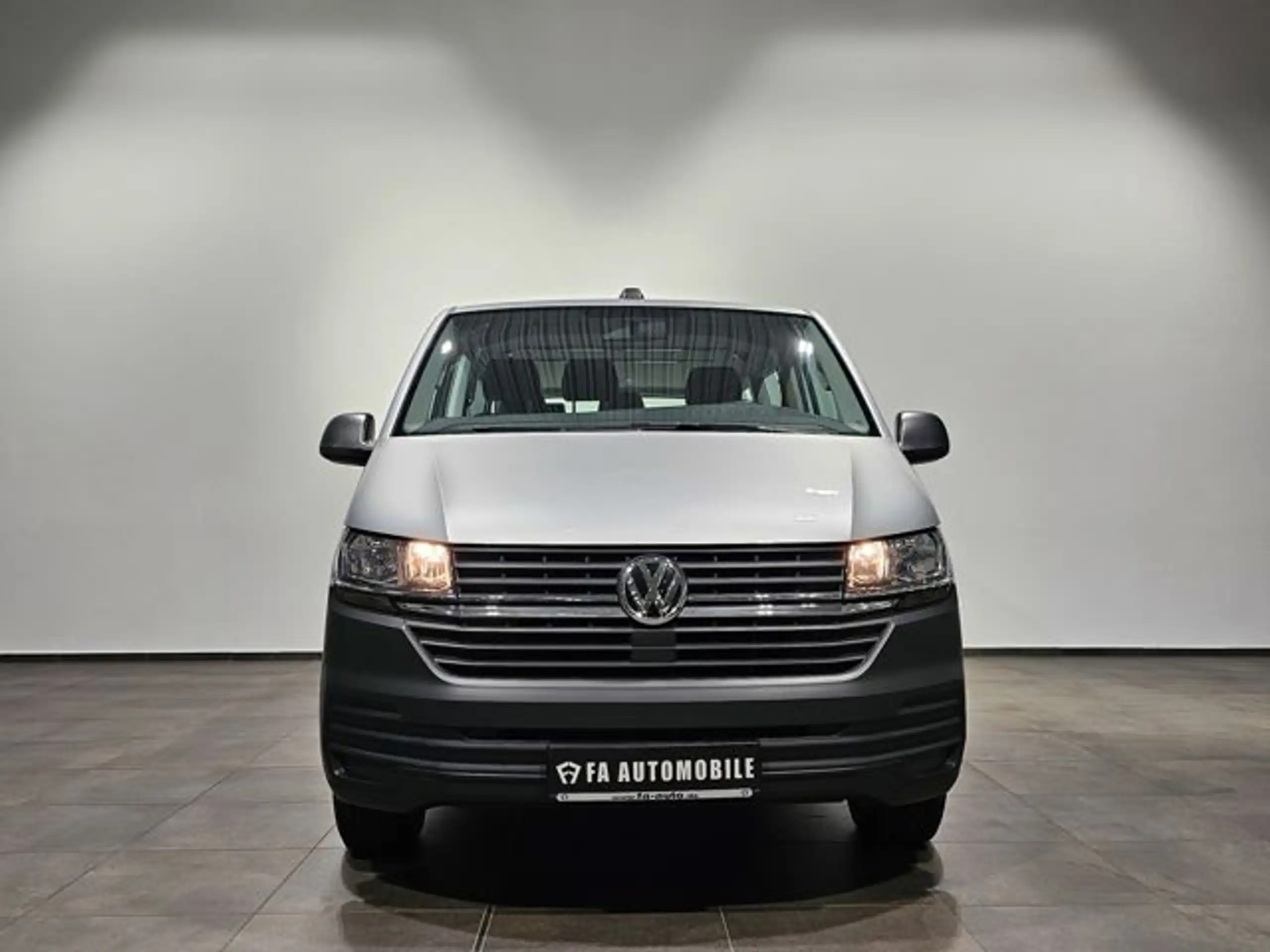 Volkswagen - T6 Caravelle