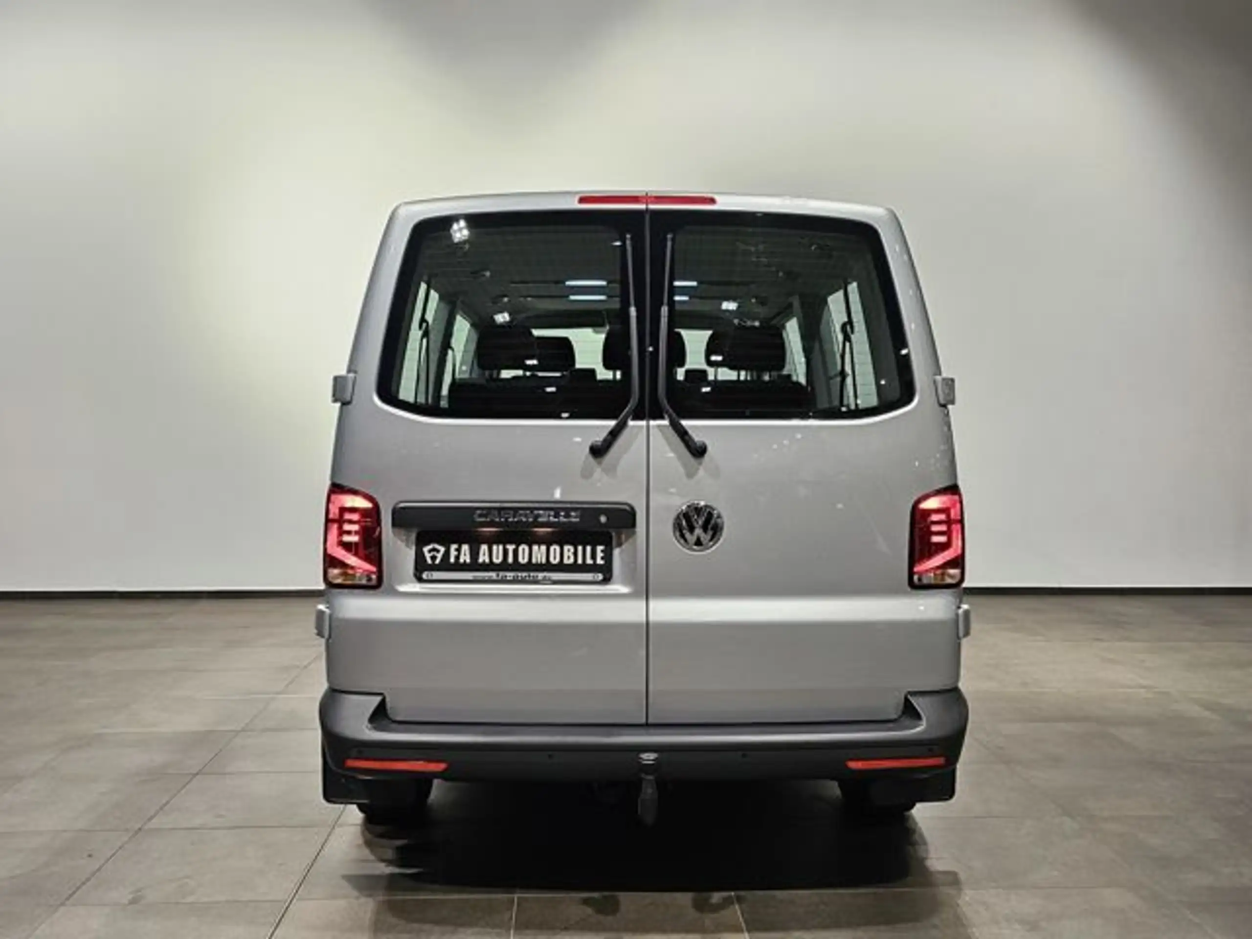 Volkswagen - T6 Caravelle