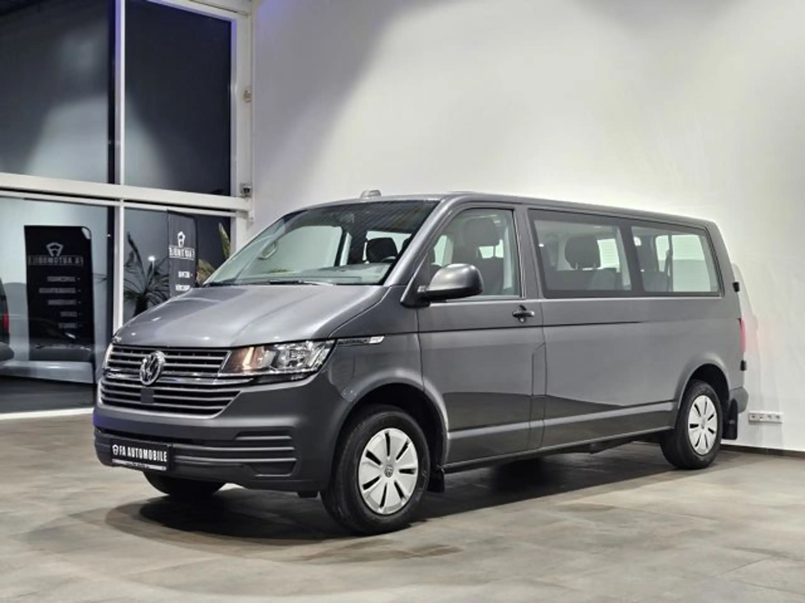 Volkswagen - T6 Caravelle